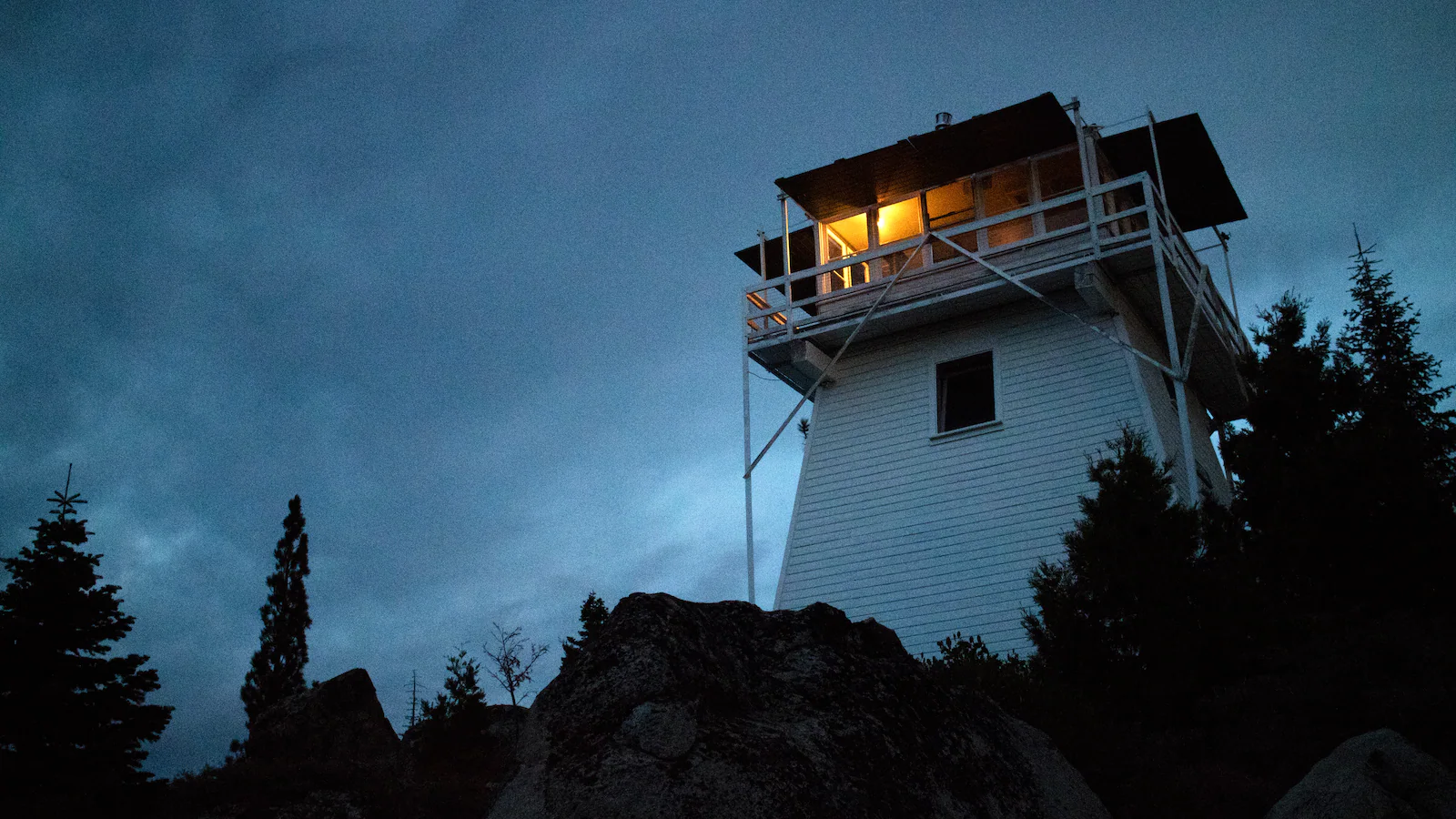 Old fire lookouts offer sleepovers with history, panoramas and unexpected comfort Washington Post