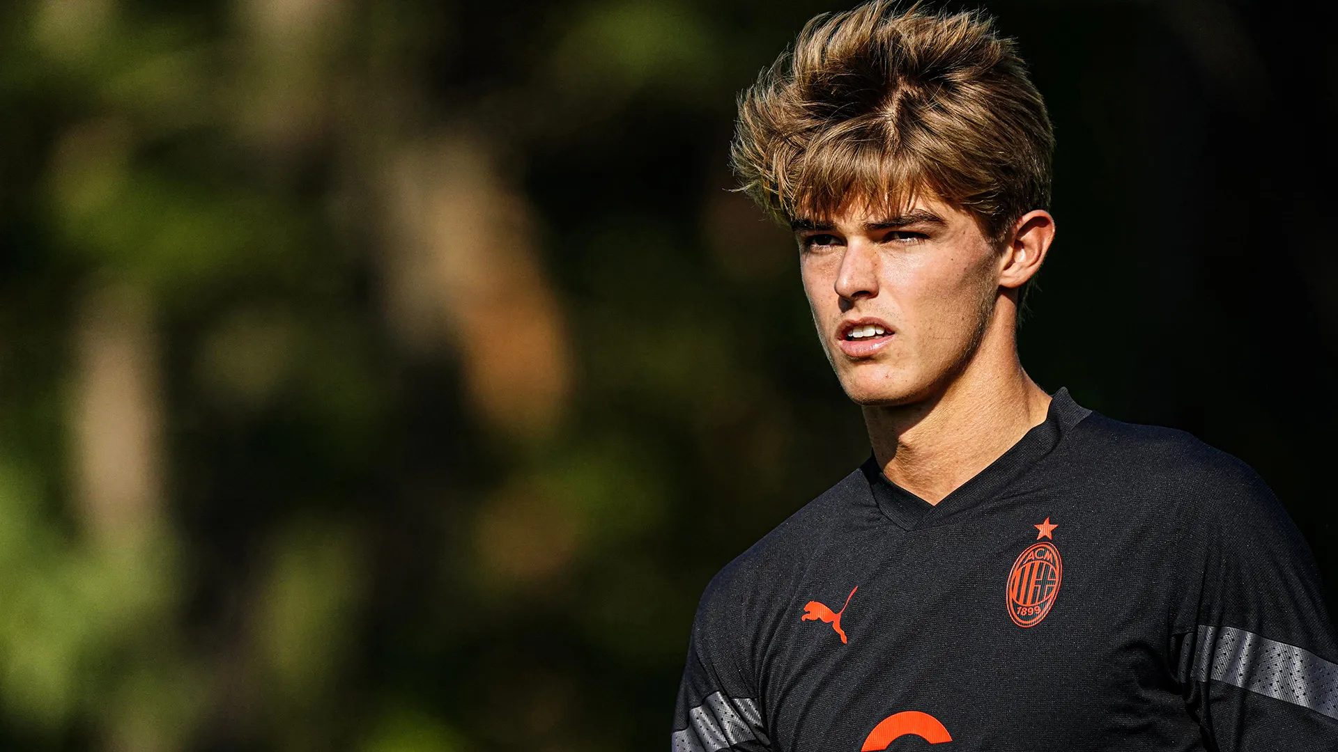 Retirement league? De Ketelaere questioned for choosing AC Milan over 'attractive' club like Leeds
