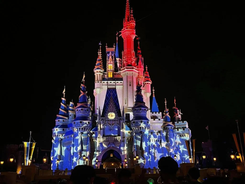 Take a Look at the 4th of July Fireworks at Magic Kingdom