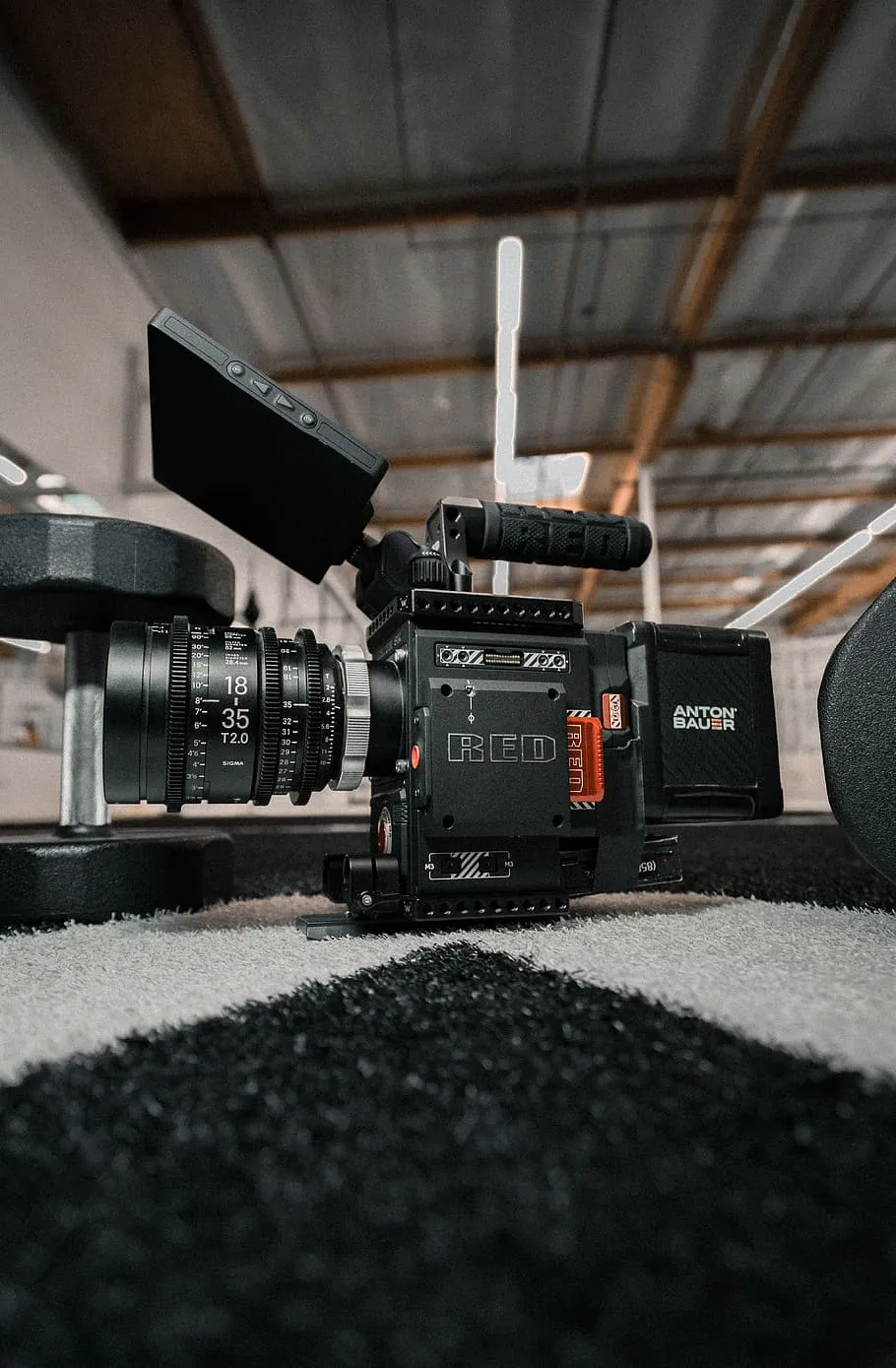 Filmmaker 1080P, 2K, 4K, 5K HD wallpaper free download