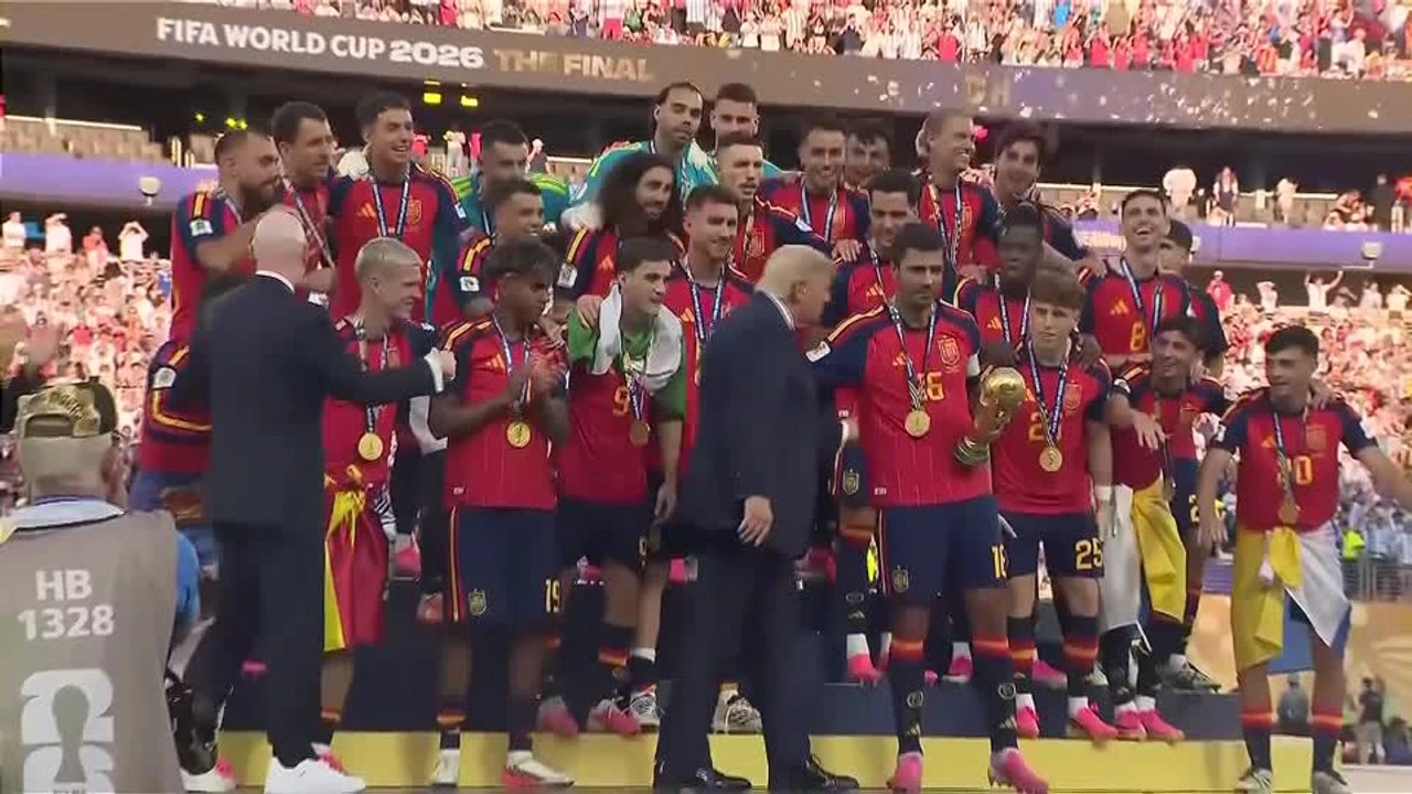 Spain Defeats Argentina 1 0 In World Cup Final