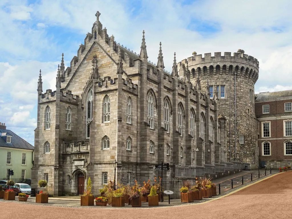 Get to know Dublin Castle, one of the most famous medieval castles in Ireland