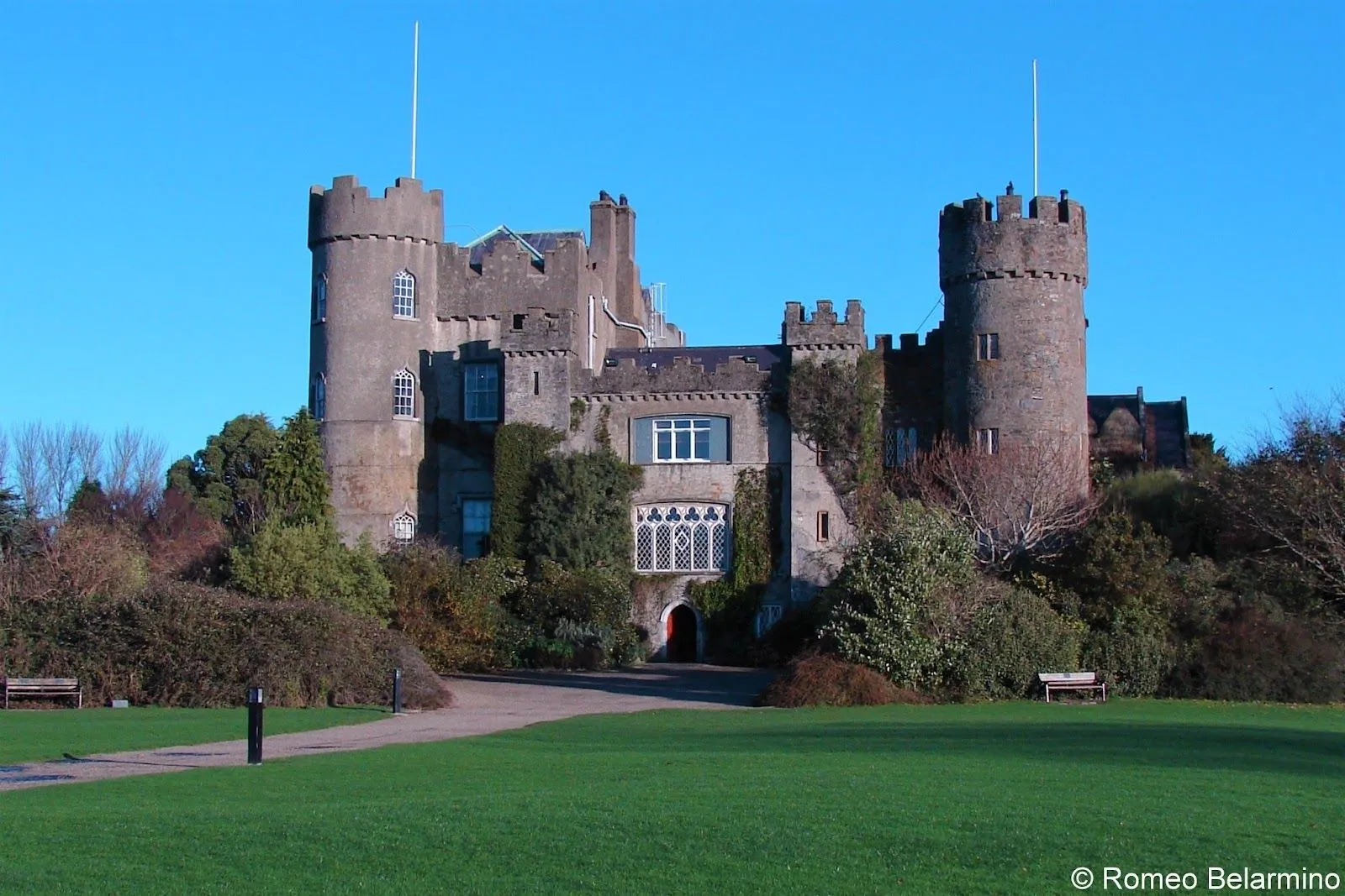 Awesome Irish Castles for an Ireland Road Trip. Travel the World