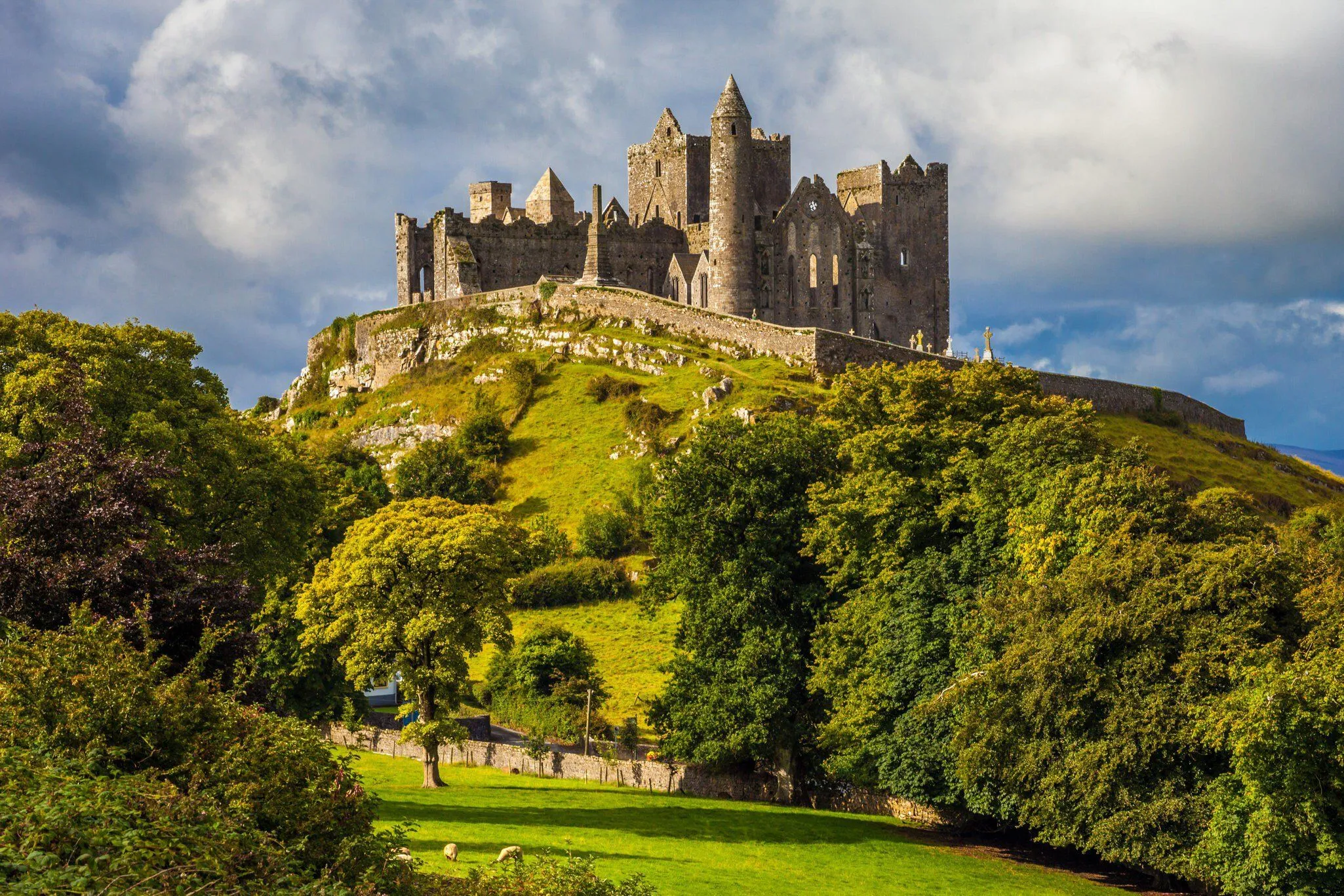 These 11 Irish castles showcase the dramatic beauty of historic Ireland