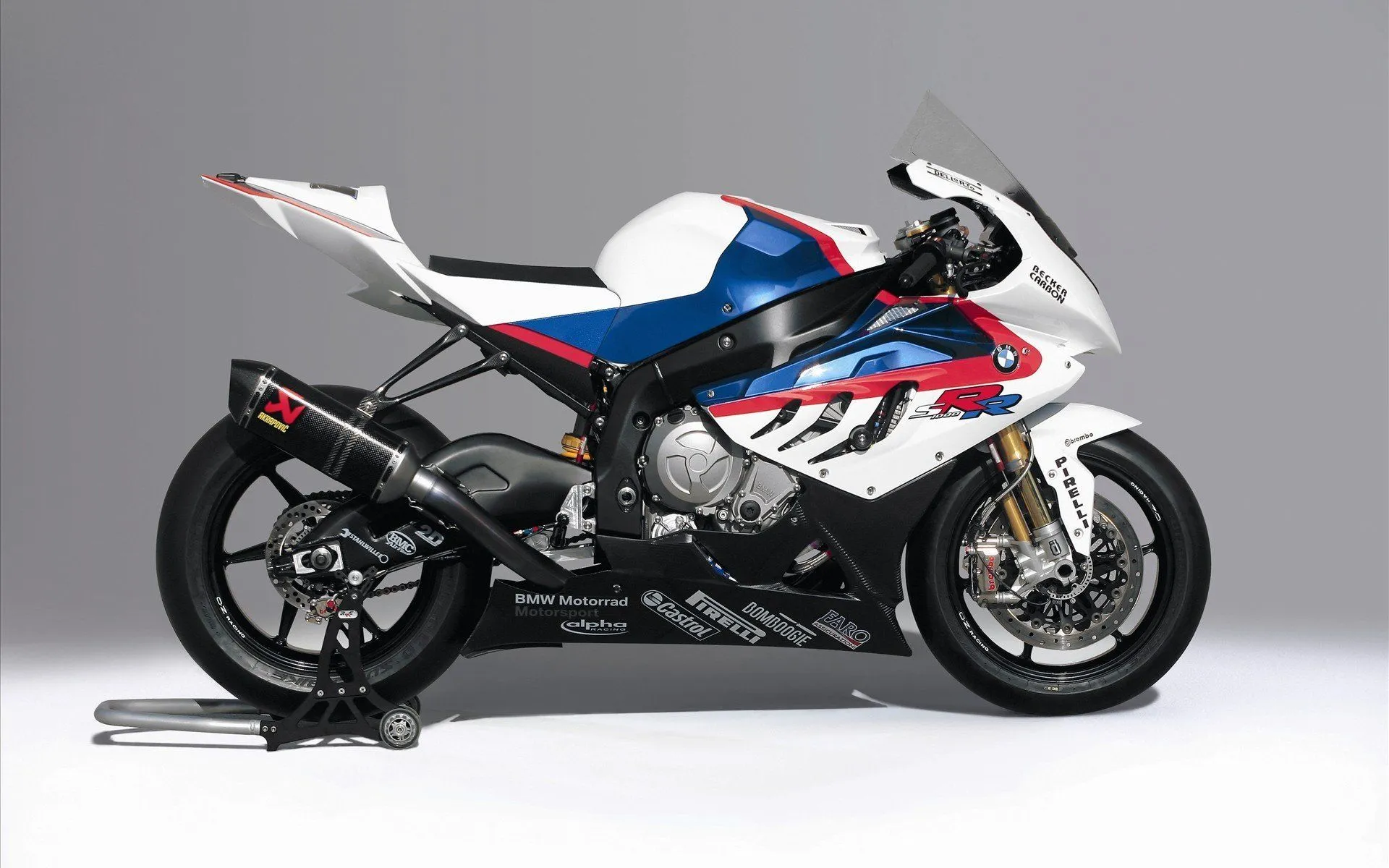 BMW Superbike HD Wallpaper: The Ultimate Motorcycle Experiencex1200
