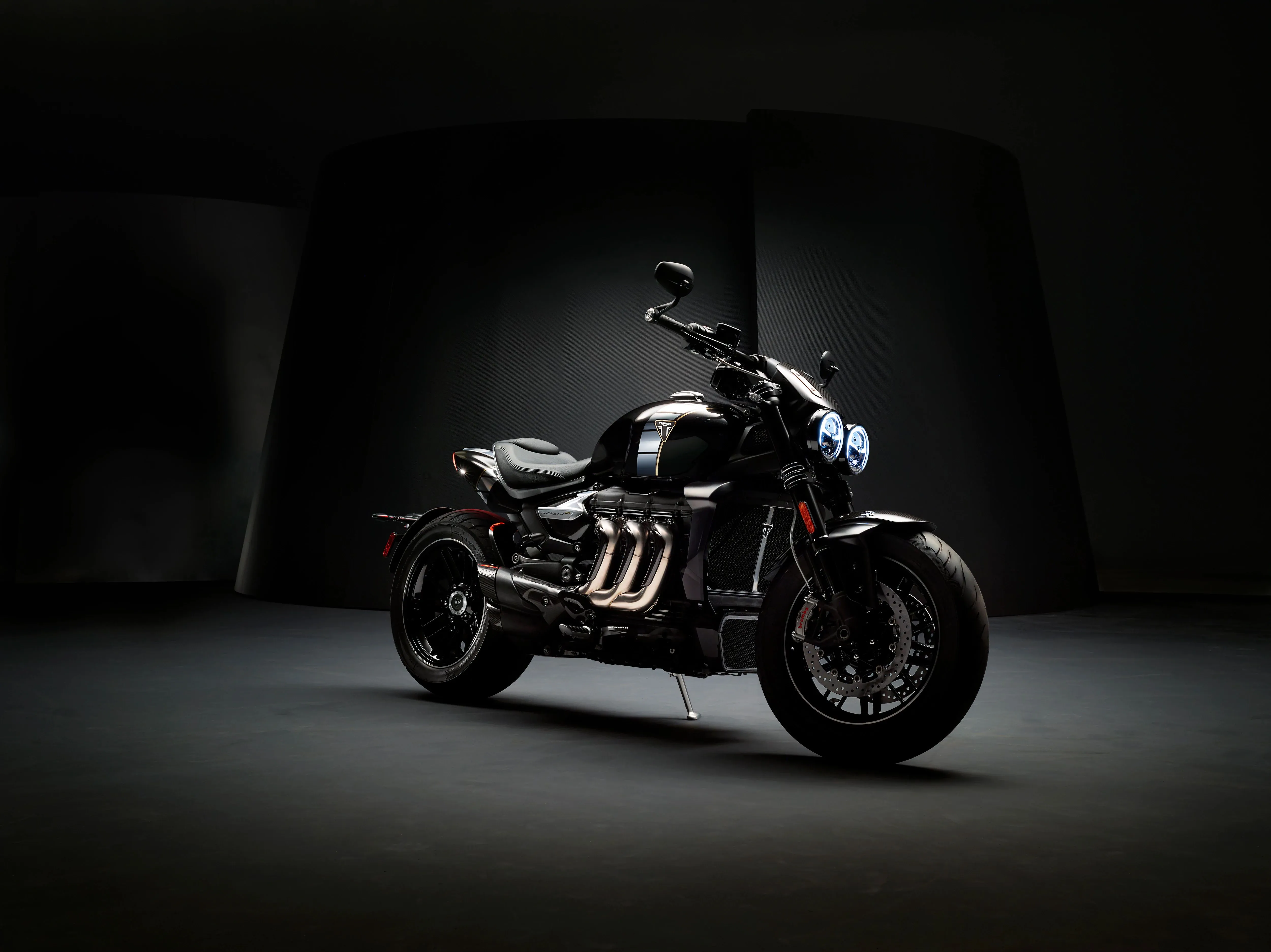 Triumph Rocket 3 TFC Wallpaper 4K, Cafe racer, 2020, Dark background