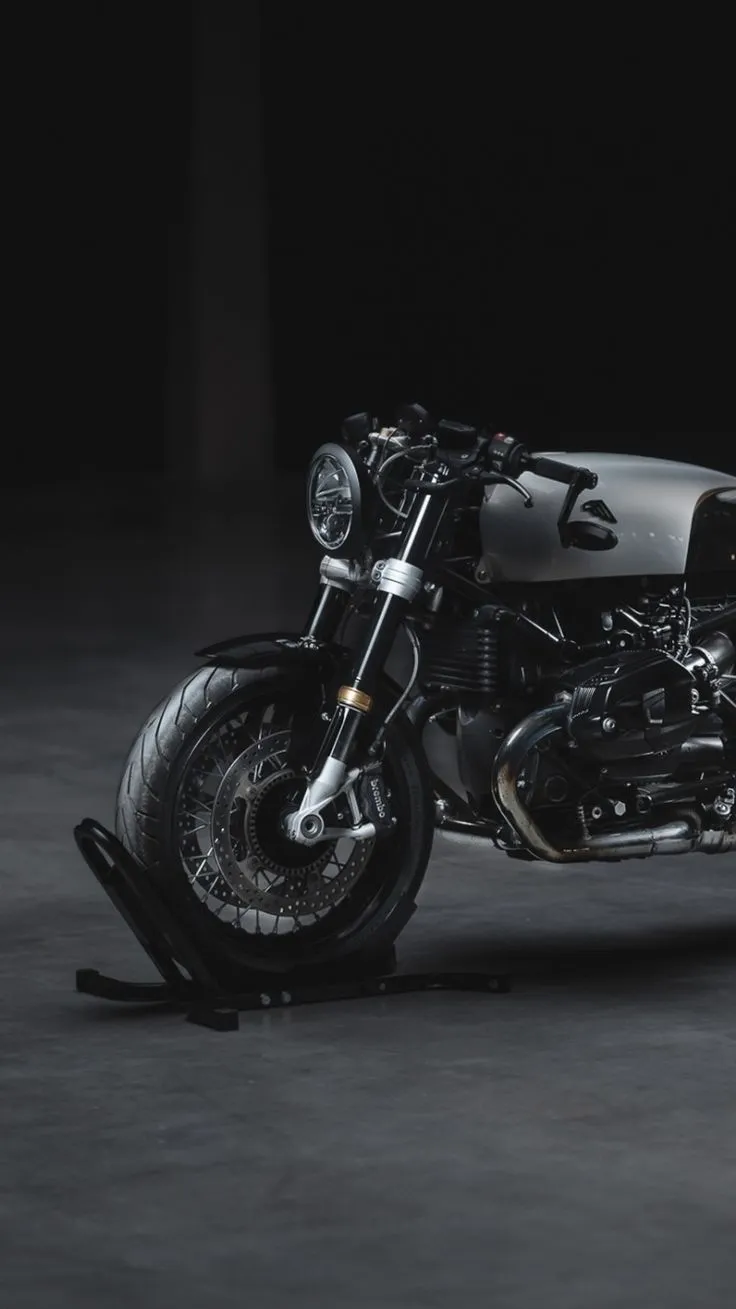 Bike, motorcycle, BMW R nineT, dark, 750x1334 wallpaper