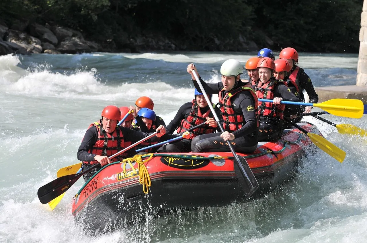 Free White Water Rafting & Rafting Image