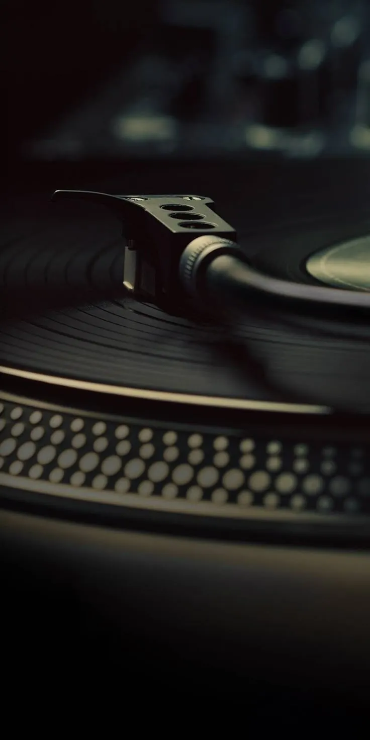Vintage Record Player. Vinyl wallpaper music, Vinyl record player background, Music record wallpaper