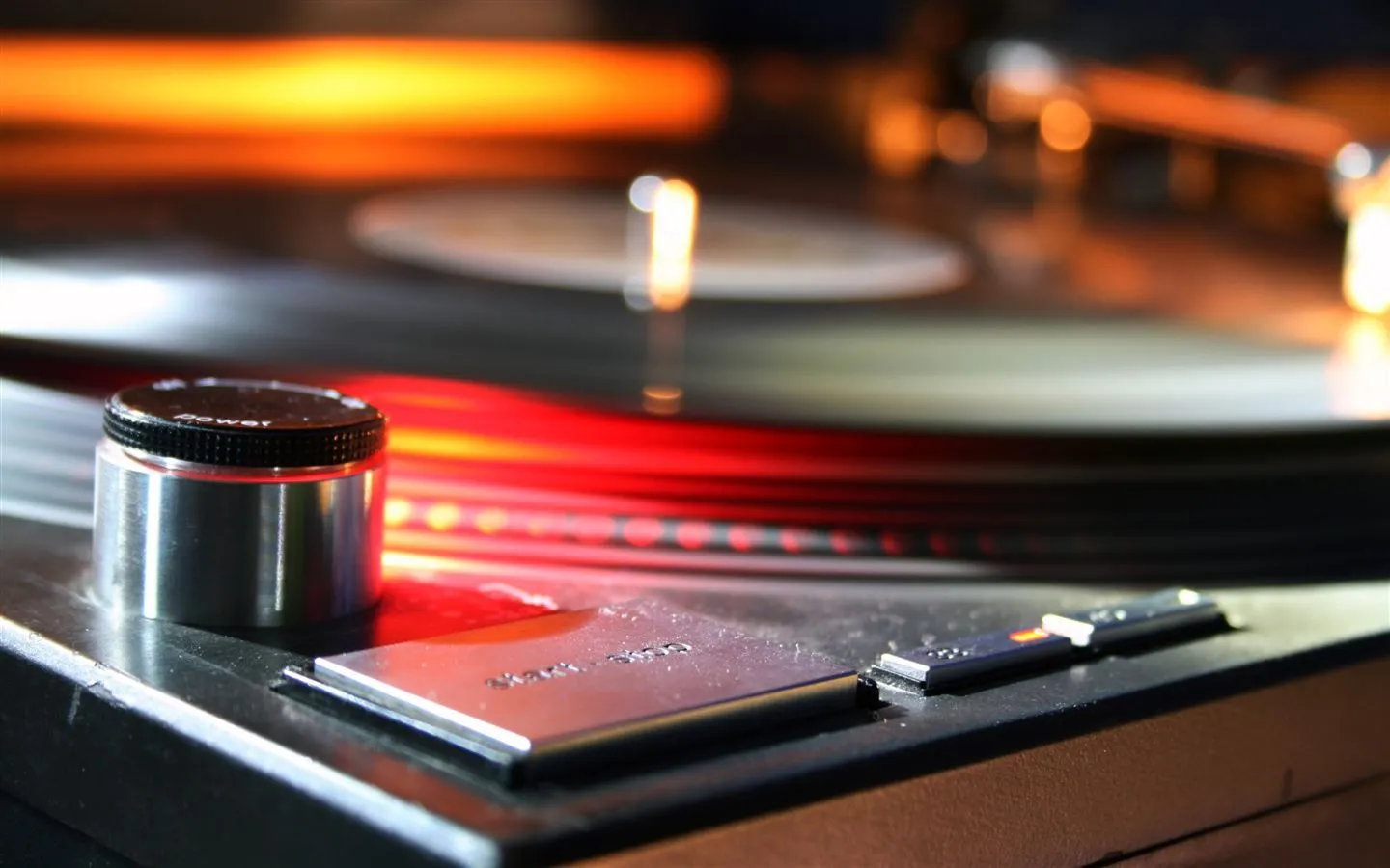 Turntable Clock Mac Wallpaper Download
