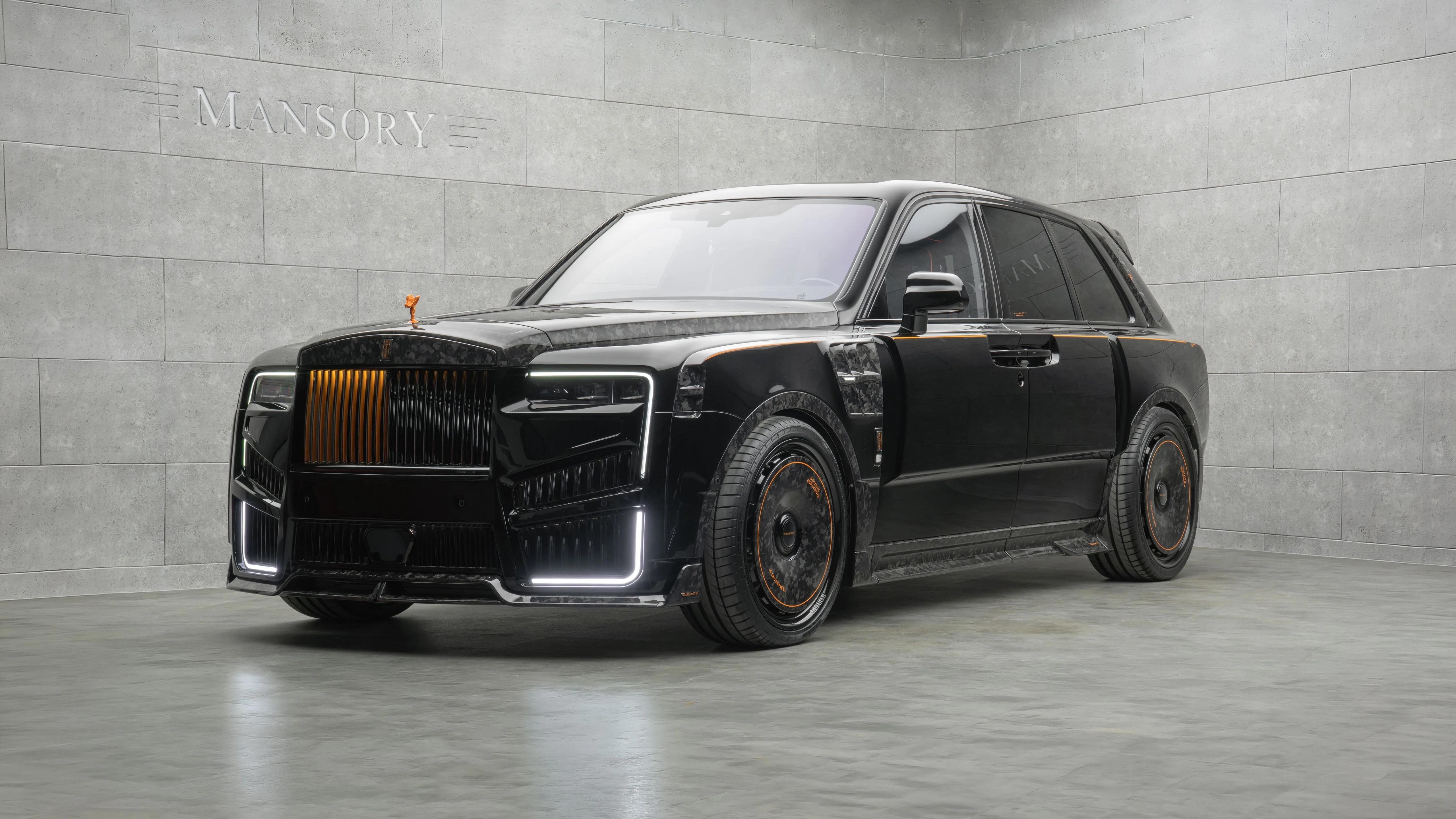 Mansory Rolls Royce Cullinan Emperor Signature Wallpaper 4K, 2026
