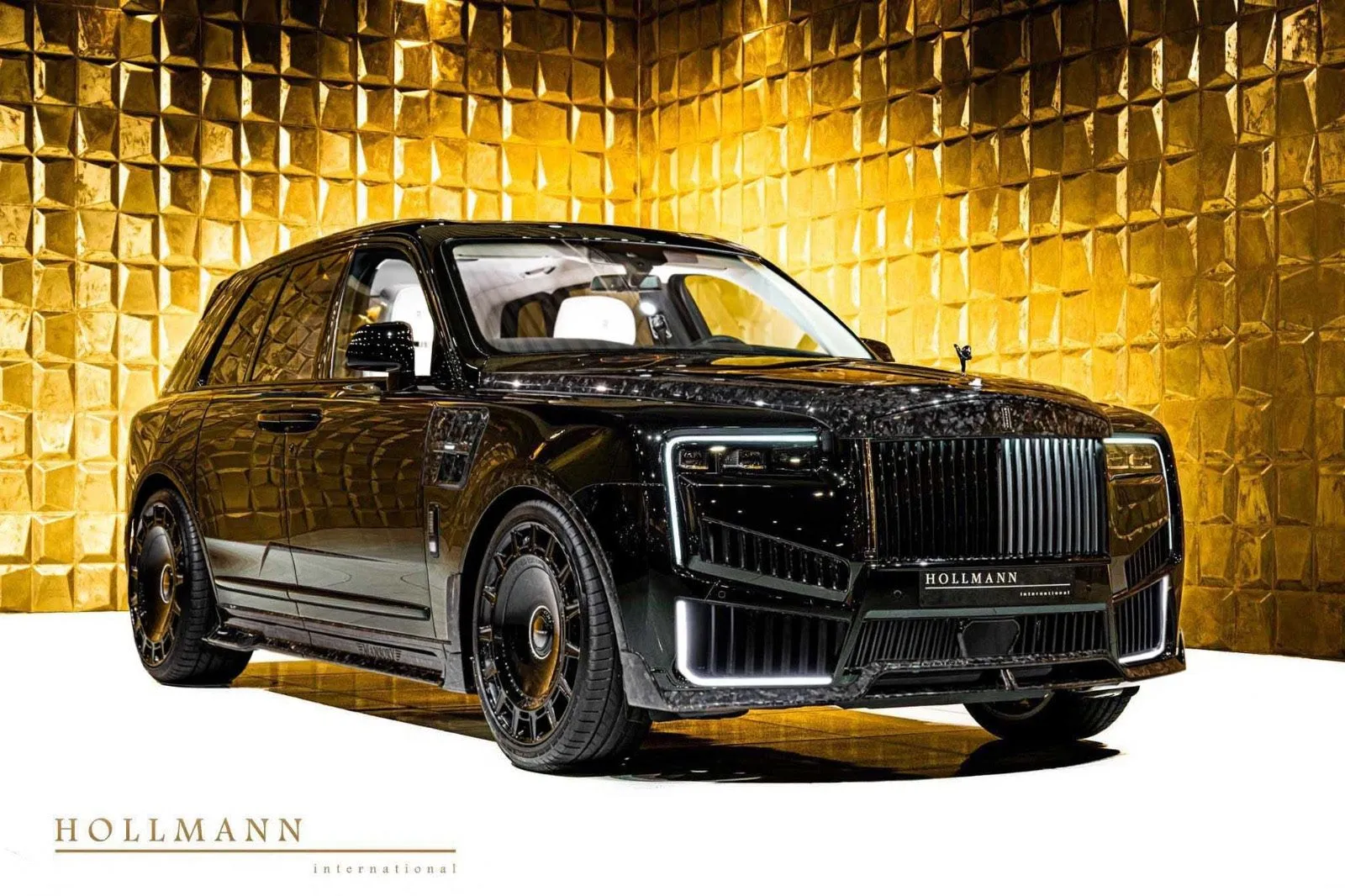 Hollmann International • Vehicle • Rolls Royce CULLINAN SERIES II BLACK BADGE