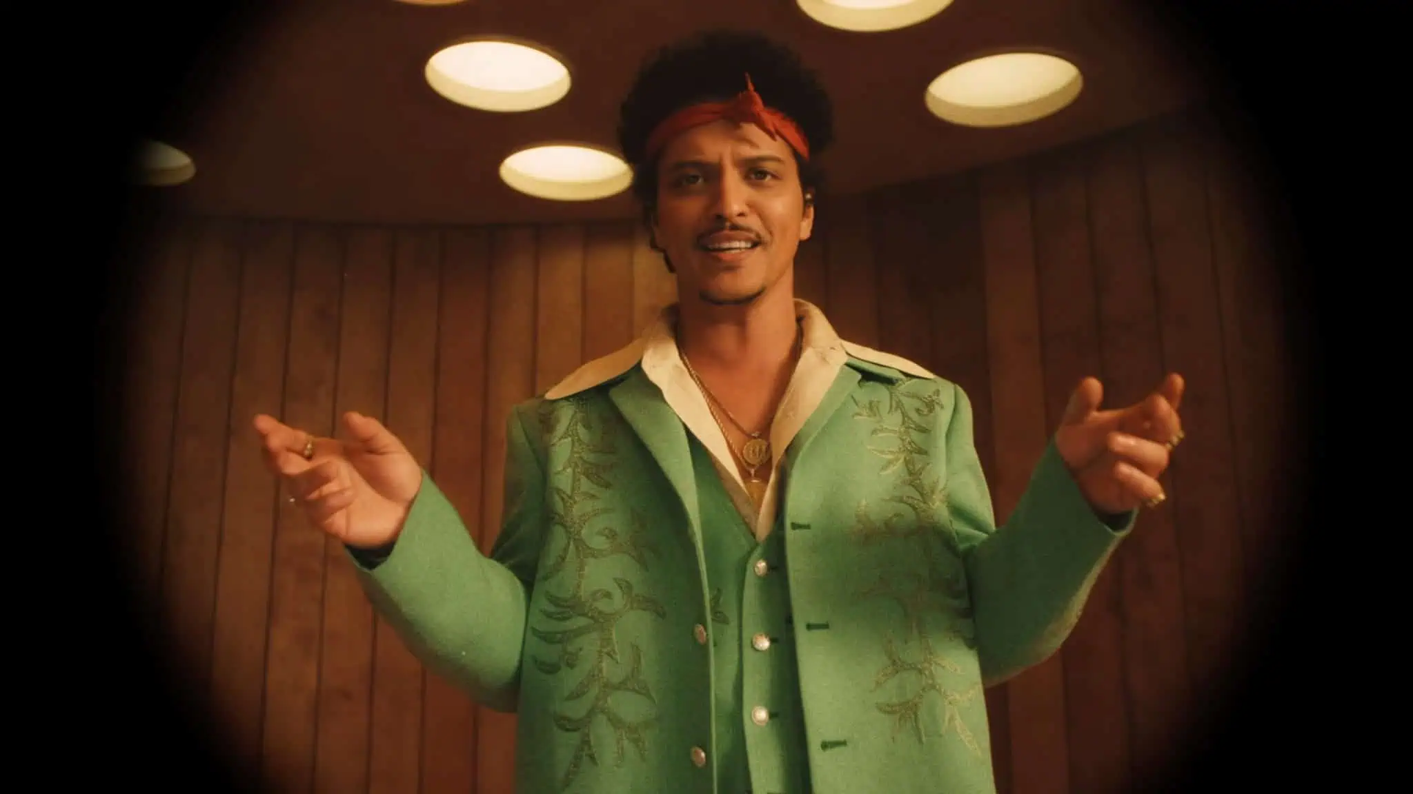 Bruno Mars is back!