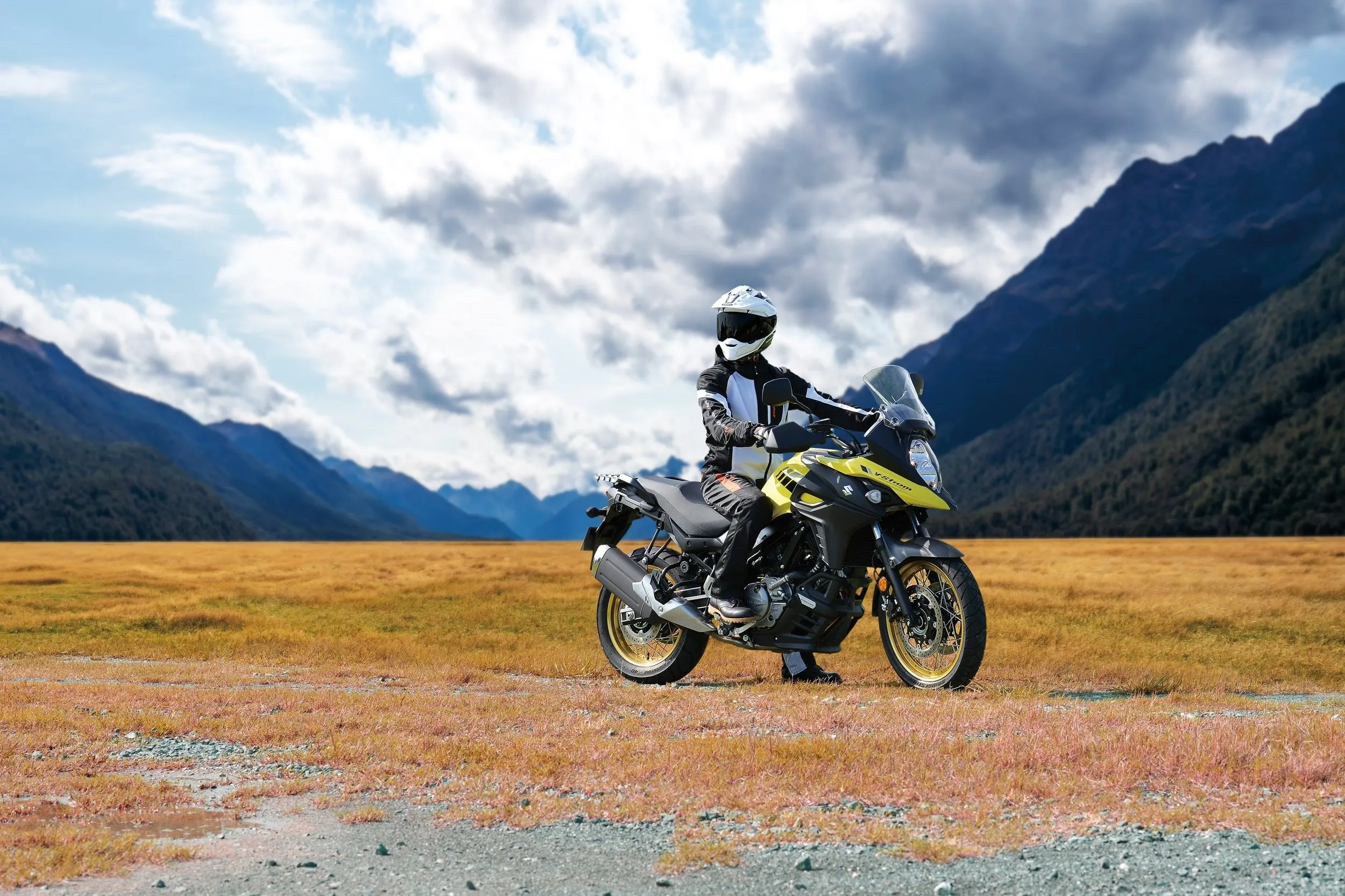 Suzuki V Strom 650 Wallpaper