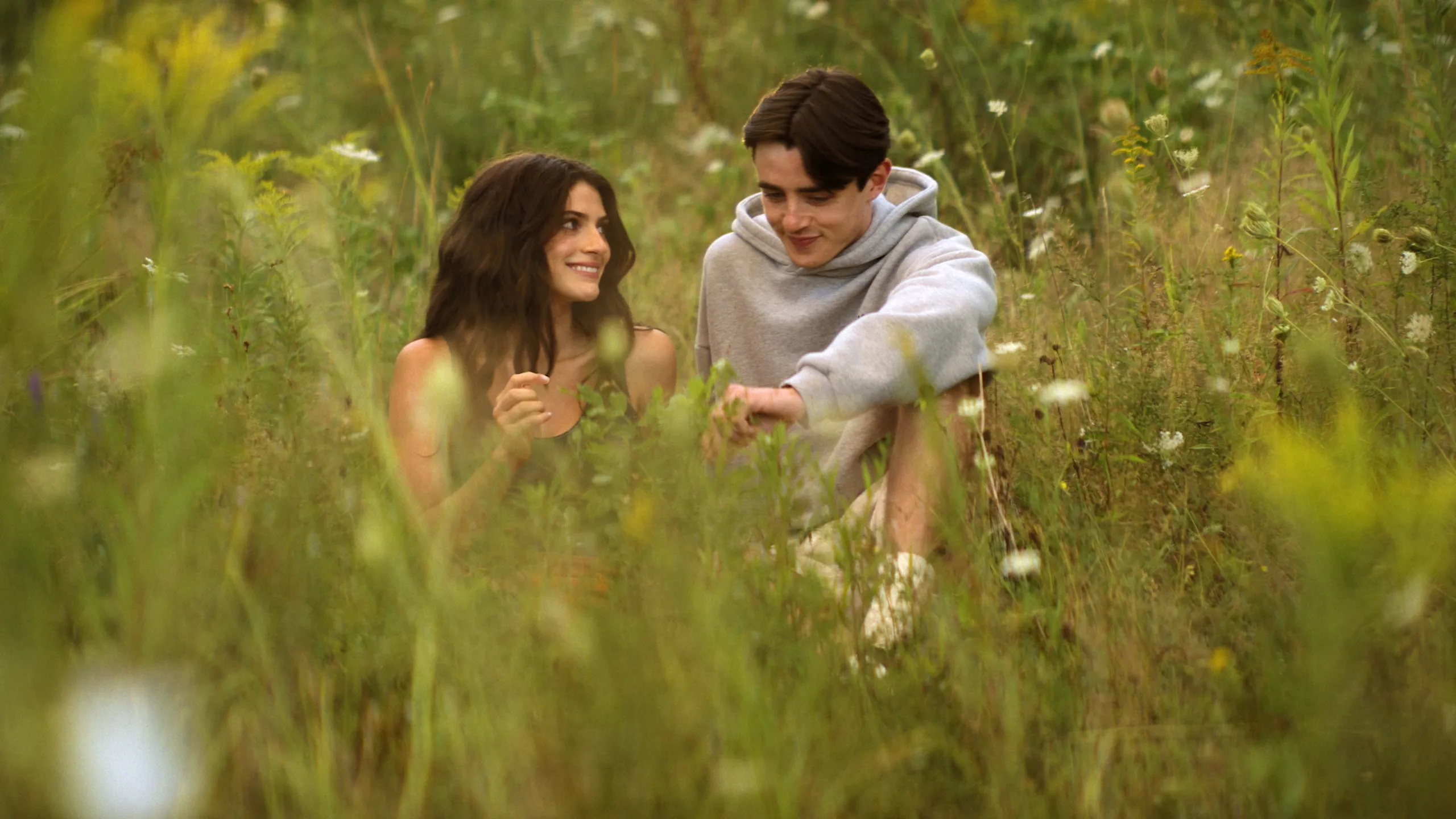 Forget 'Off Campus, ' 'Sterling Point' Is This Year's Best Teen Drama