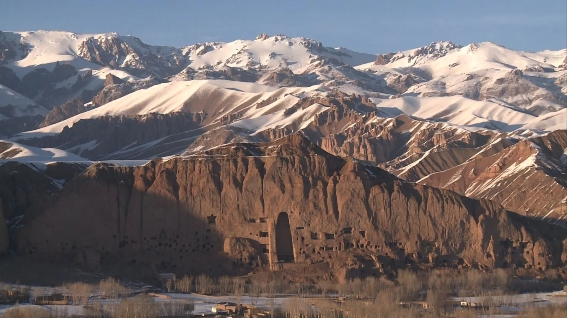 Afghan beauty spot dreams of tourism return