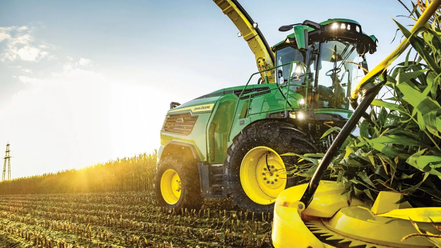 F9 1000 Self Propelled Forage Harvester