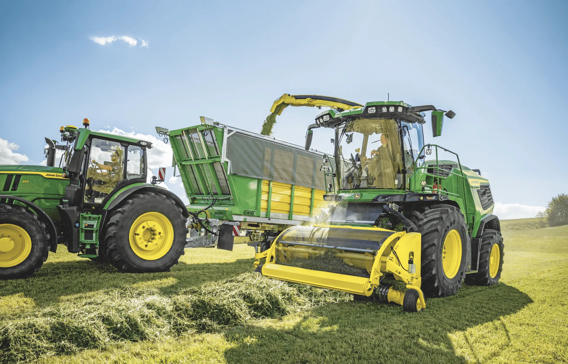 John Deere To Unveil New F8 And F9 Self Propelled Forage Harvesters At Agritechnica. Industrial Vehicle Technology International