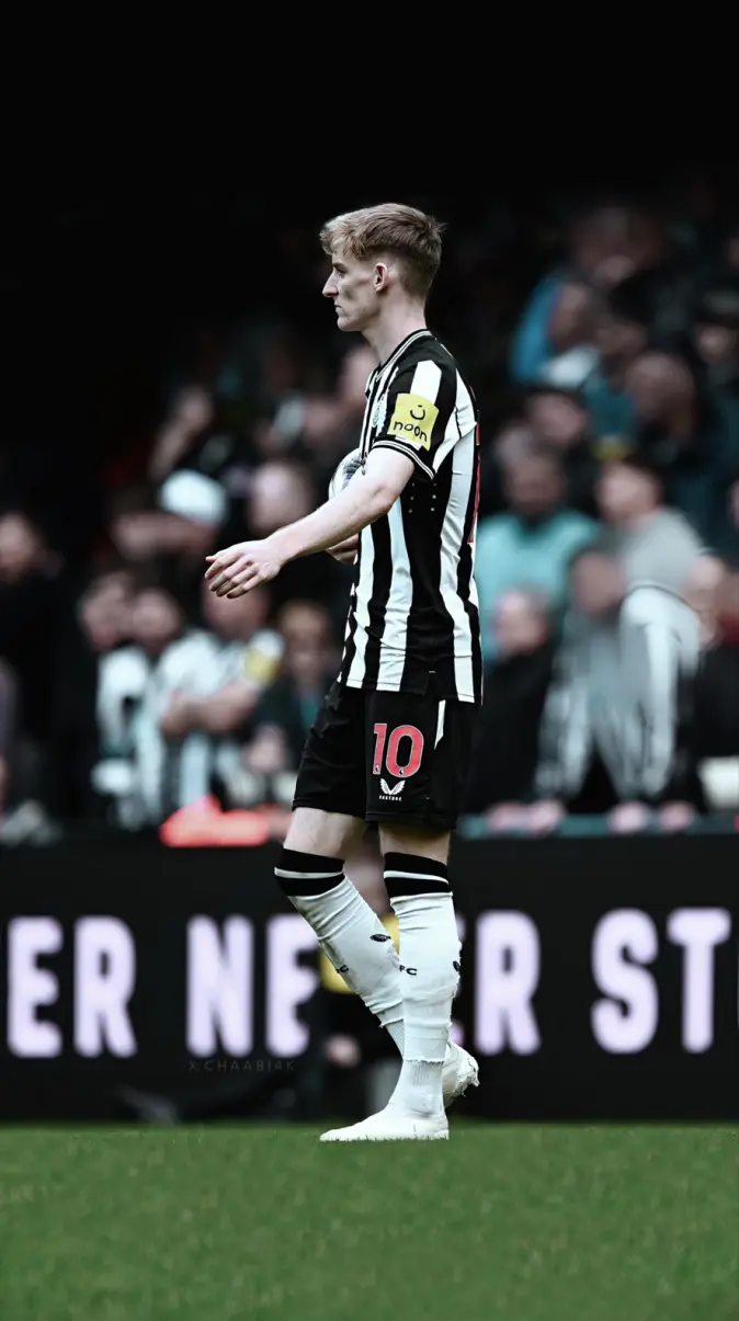 Newcastle United Anthony Gordon wallpaper