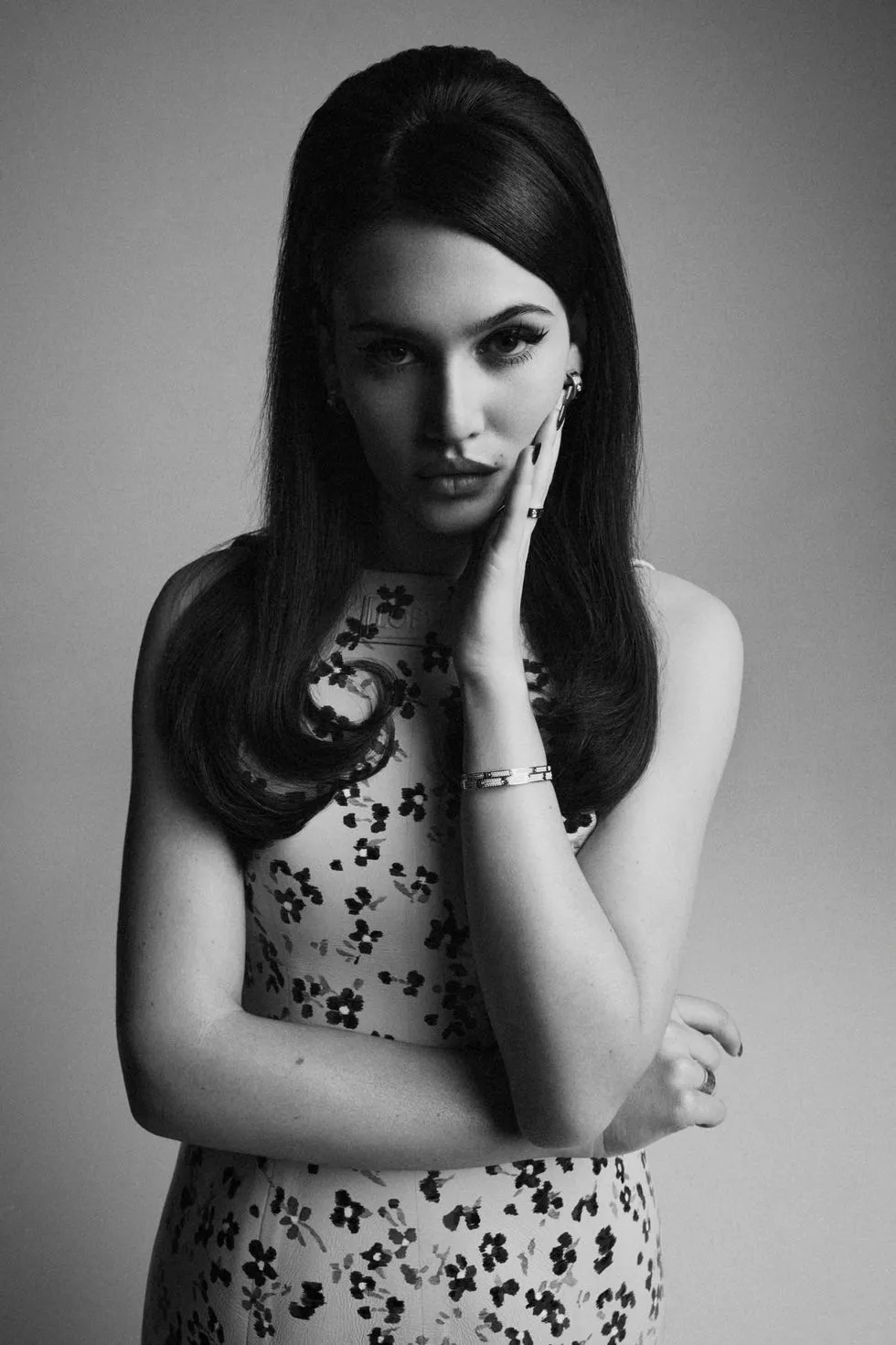 Sienna Spiro on Her Debut Album, Her Inspirations, and Getting Over a Breakup