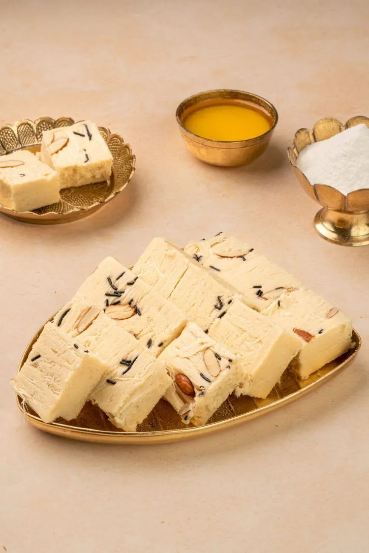 White Soan Papdi