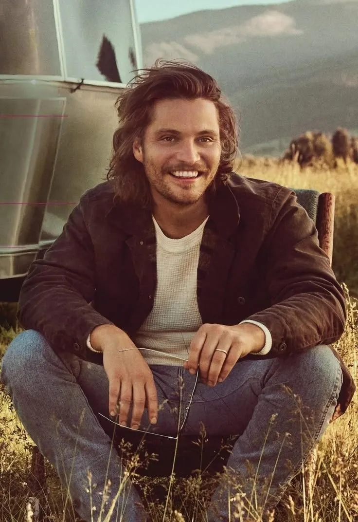 Yellowstone tv series wallpaper iphone. Yellowstone season 5 wallpaper, Yellowstone wallpaper tv show, Luke grimes