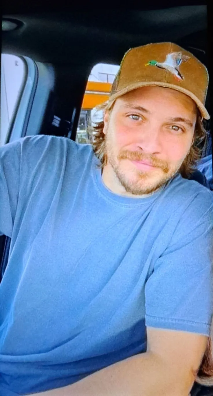 Luke grimes wallpaper. Luke grimes yellowstone, Kevin costner, Kayce