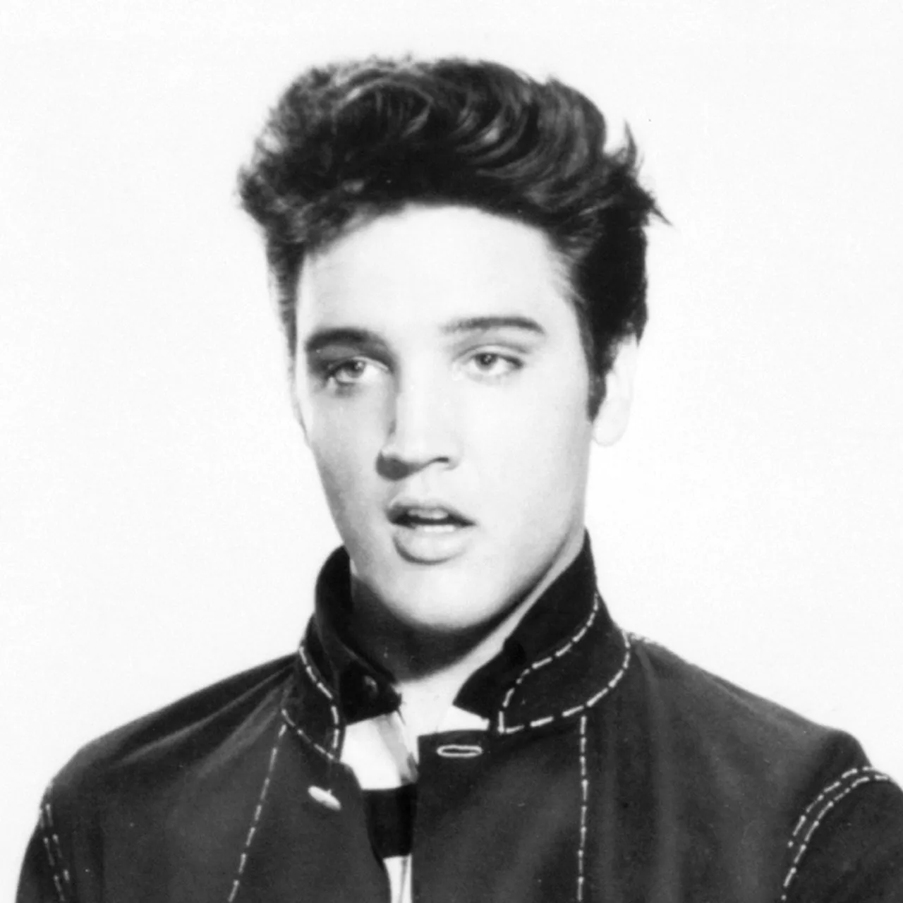 Just in Time for His Birthday, a Photo Gives a Glimpse, Possibly, of Elvis's Teen Years