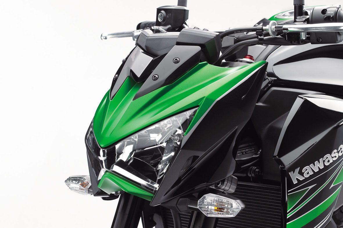 Kawasaki Z250 is a tough competitor of Suzuki Inazuma:mezhin