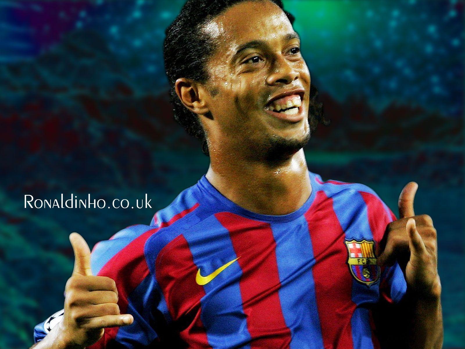 Ronaldinho Wallpaper - Football HD Wide Wallpapers I Footballers & Club ...