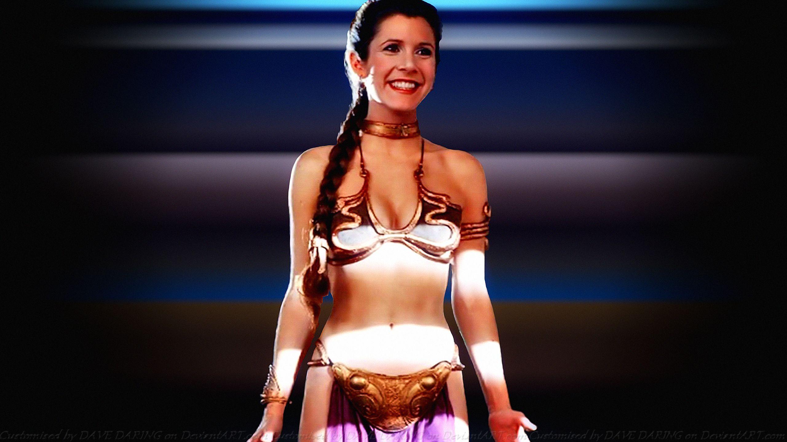 Carrie Fisher&;s "Slave Leia" Bikini Sold for Mucho Galactic