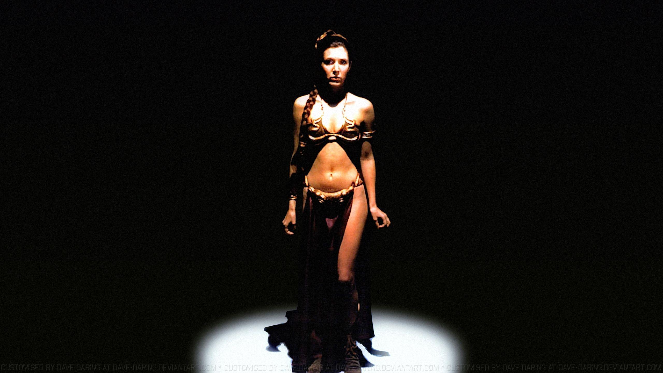 Carrie Fisher&;s "Slave Leia" Bikini Sold for Mucho Galactic