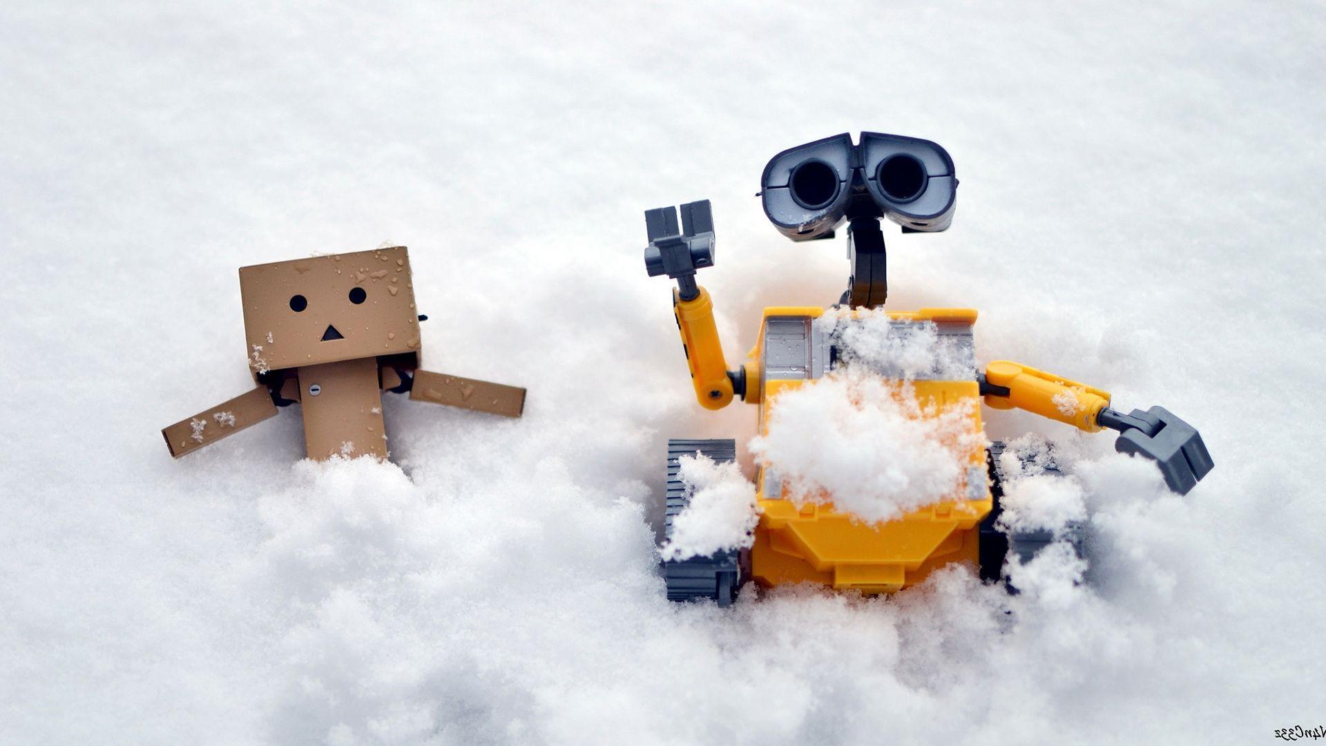 Danbo And Wall E In Snow Wallpaper HD / Desktop And Mobile