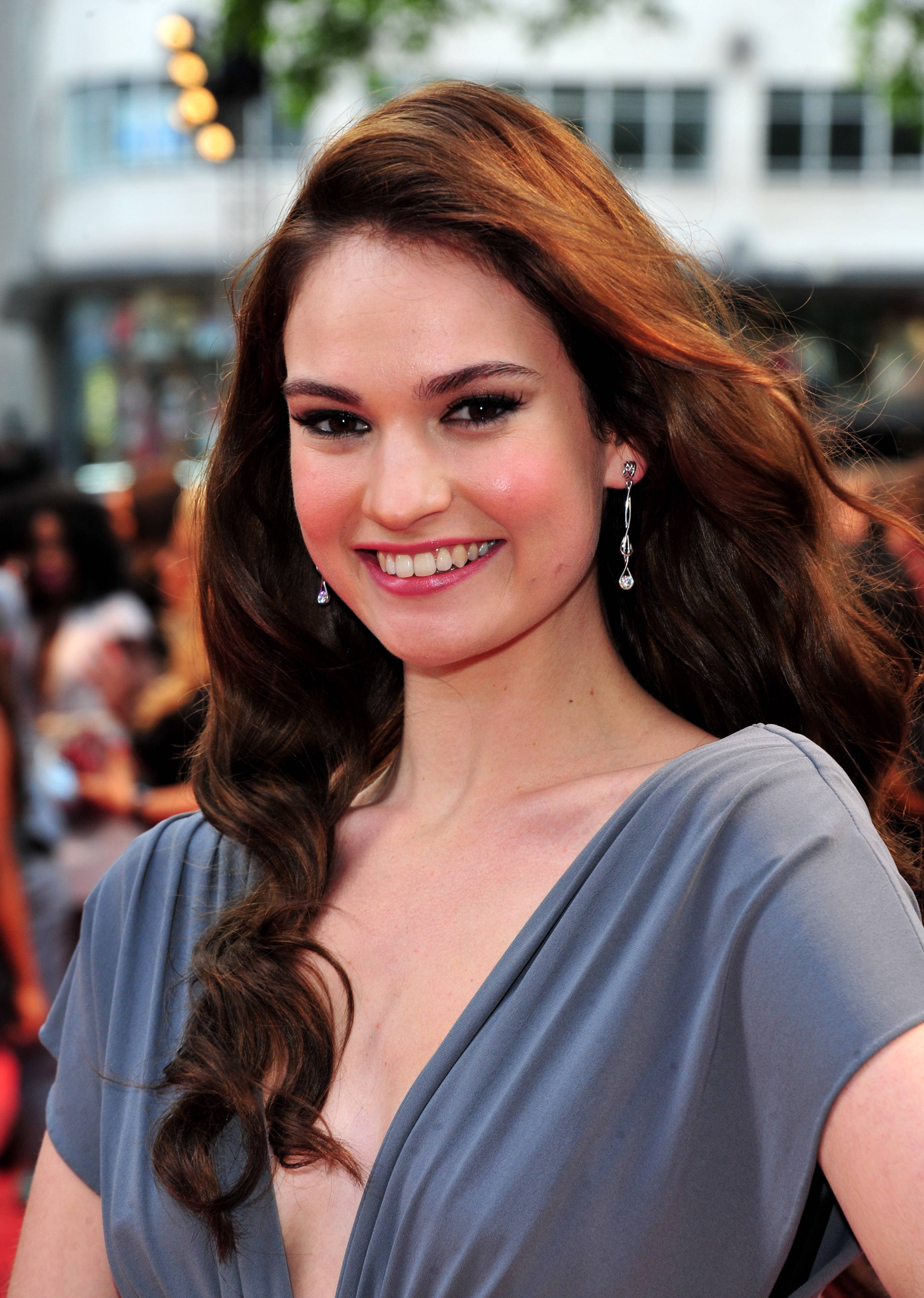 Lily James Smile Picture 14371 2832x3976