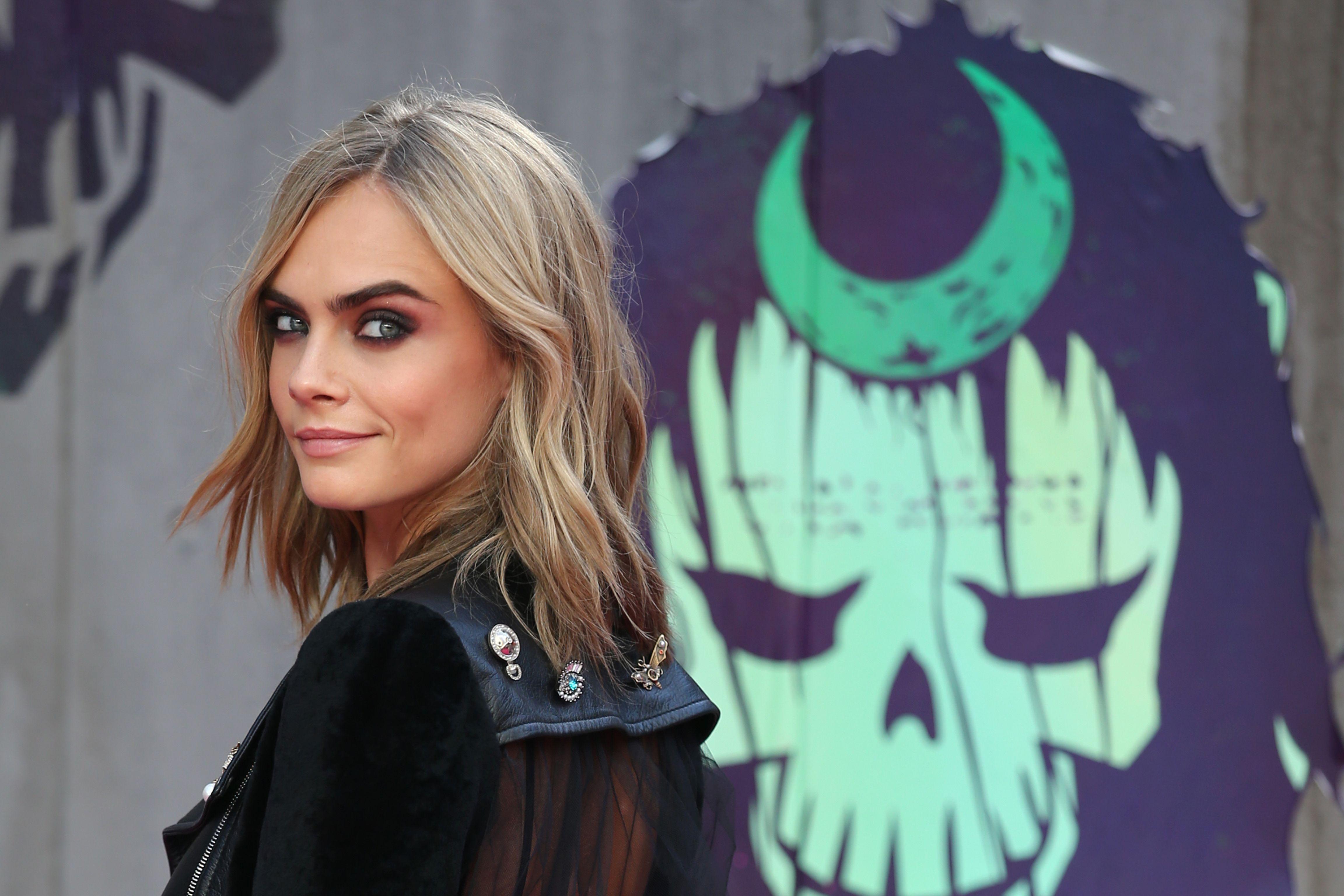 Cara Delevingne HD Wallpaper