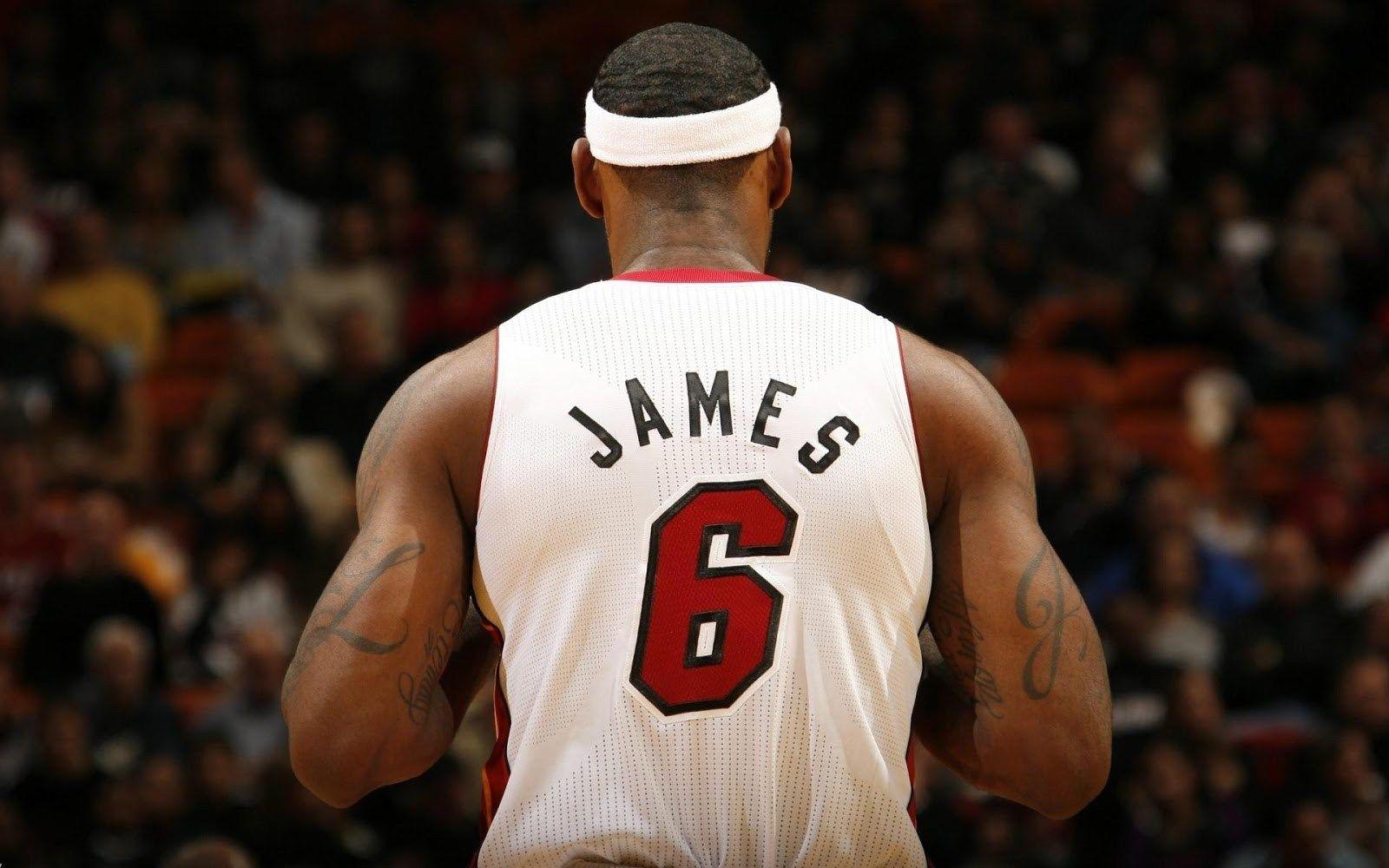 King of NBA LeBron James HD Wallpapers: HD Wallpapers LeBron James