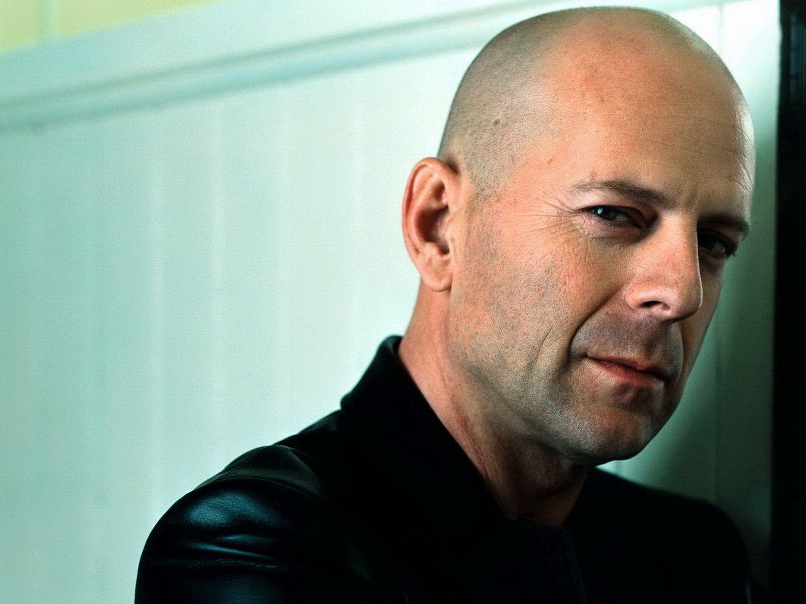 Bruce Willis Wallpaper High Resolution and Quality Download