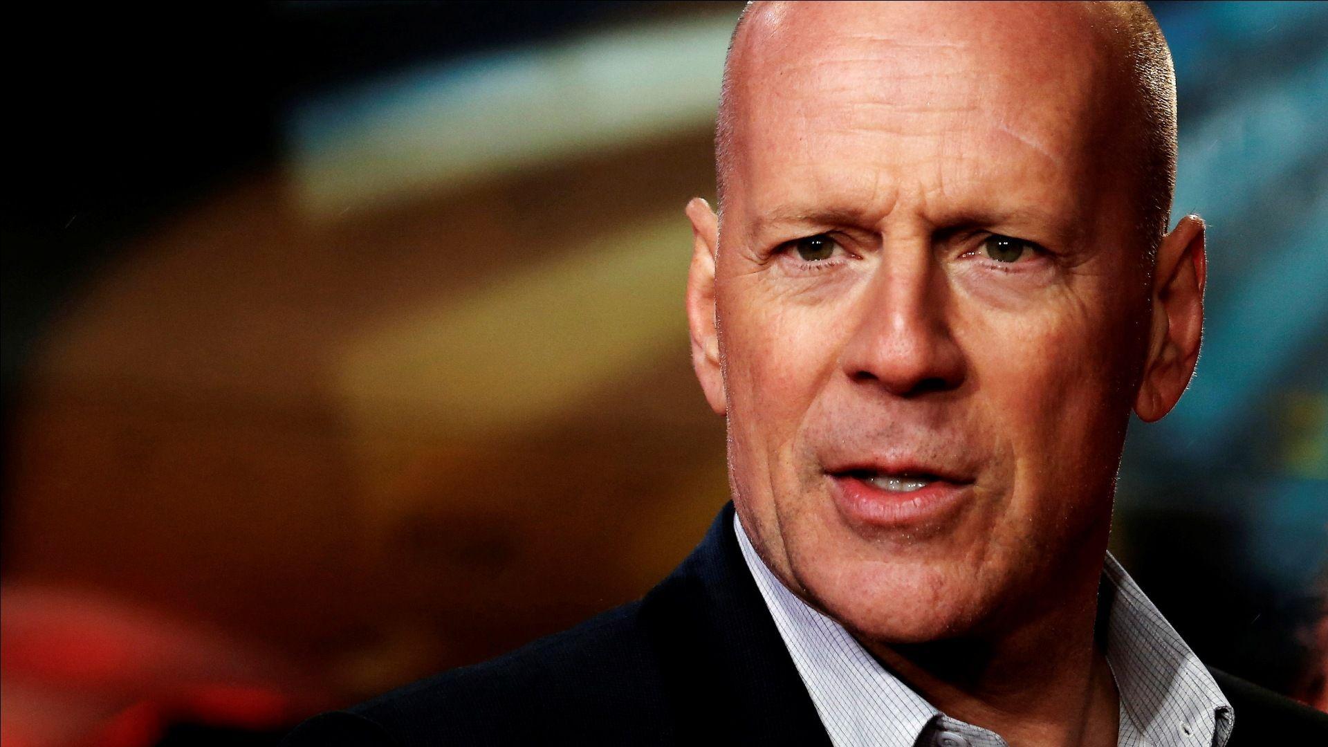 Bruce Willis HD Wallpaper
