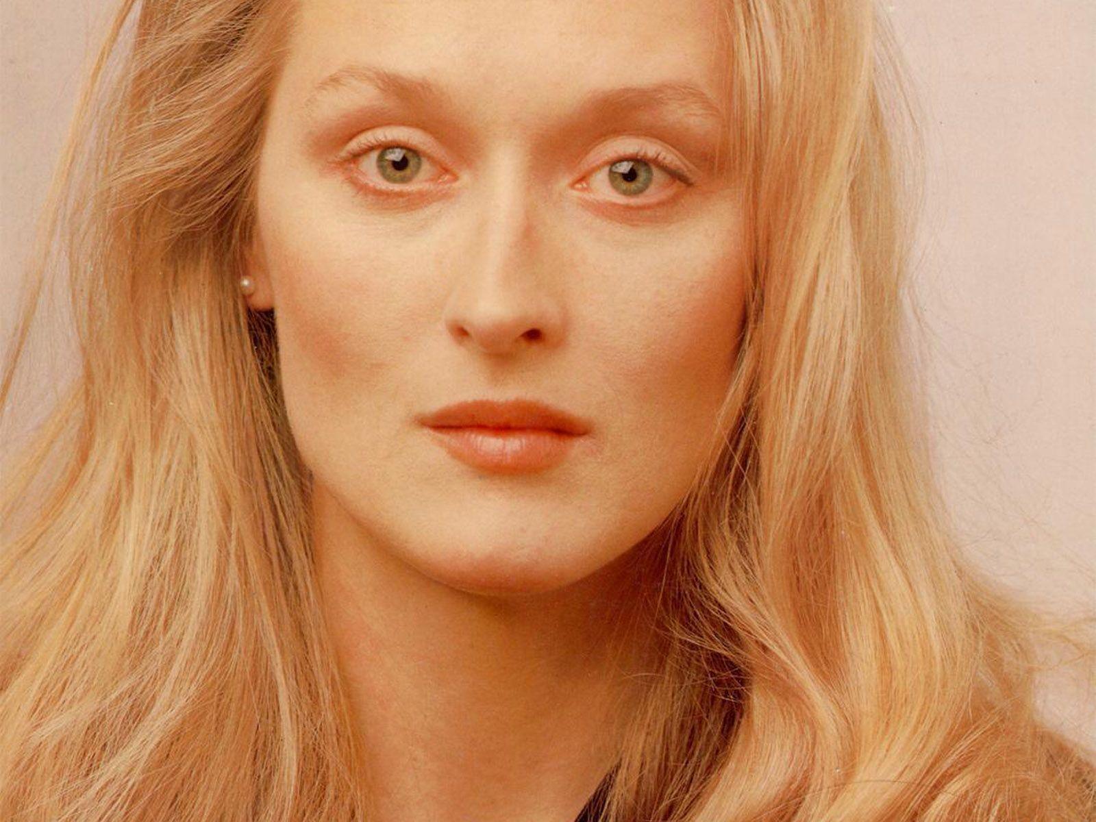 Meryl Streep Wallpaper HD Wallpaper