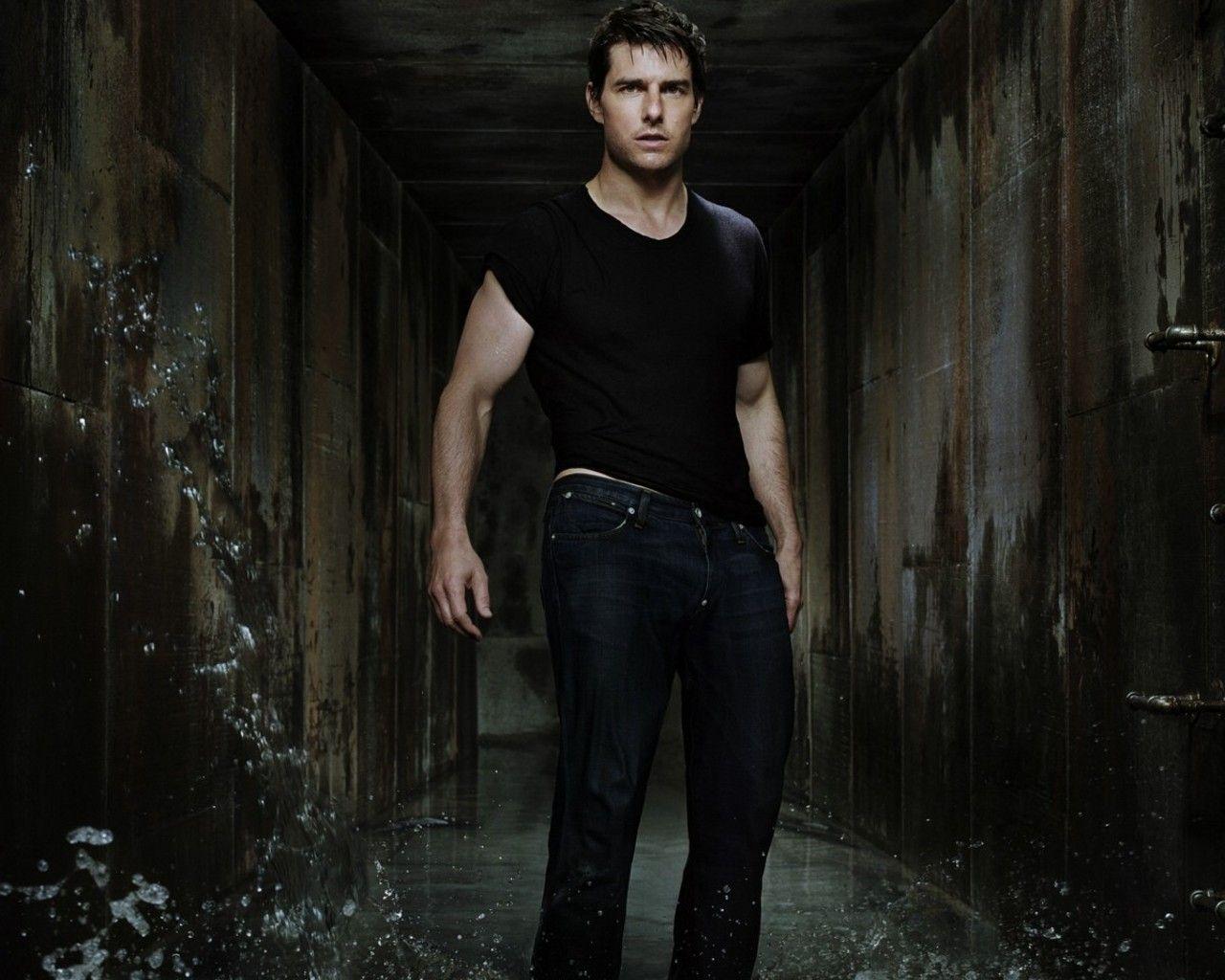Young Tom Cruise Wallpapers  Top Free Young Tom Cruise Backgrounds   WallpaperAccess