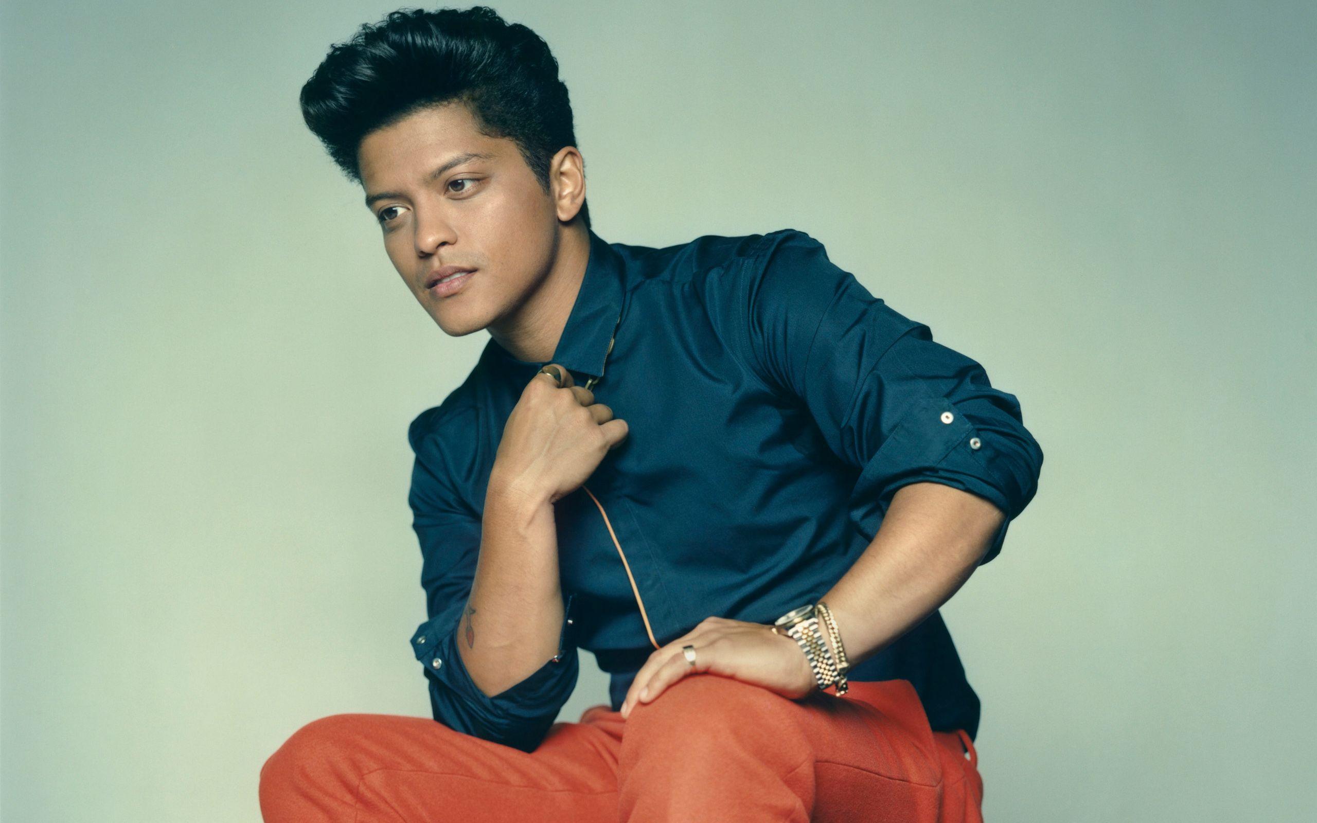 Awesome Bruno Mars HD Wallpaper Free Download