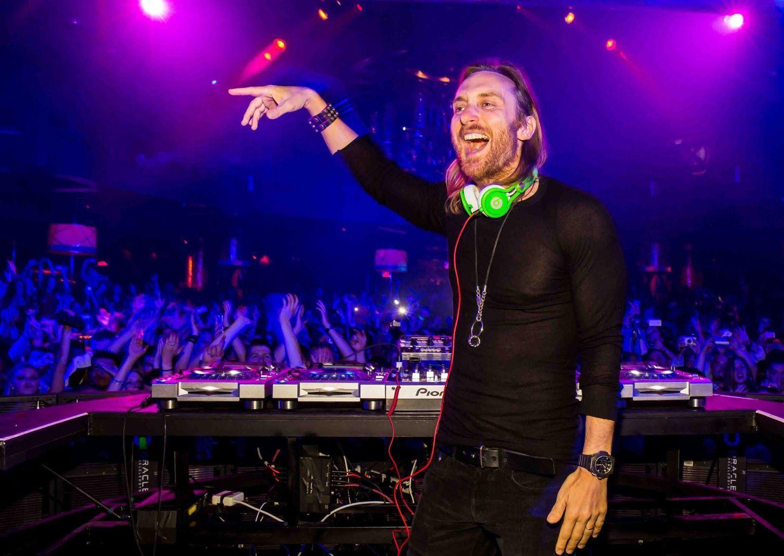 David Guetta on stage wallpaper and image, picture