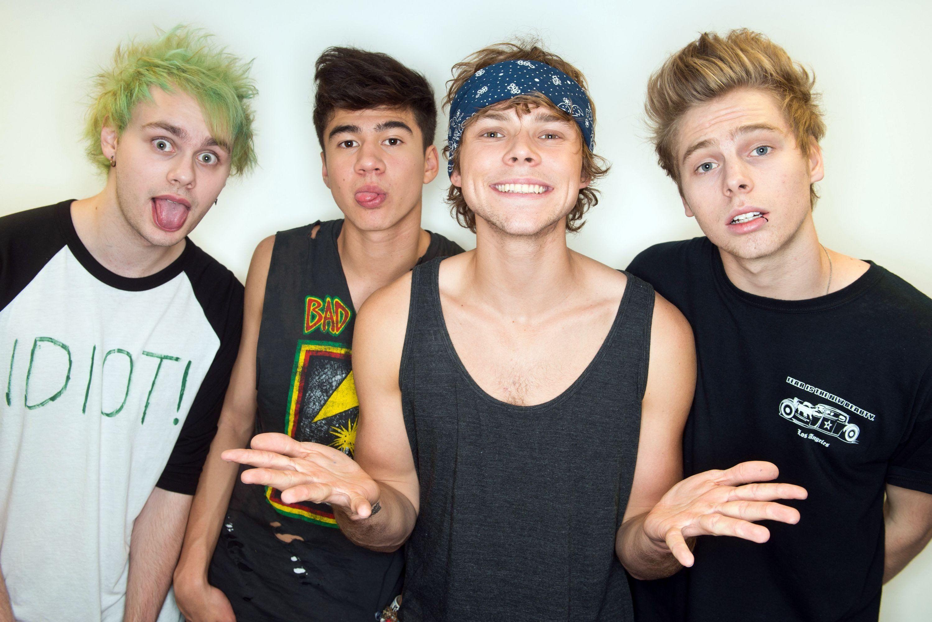 5 Seconds Of Summer Wallpapers Wallpaper Cave