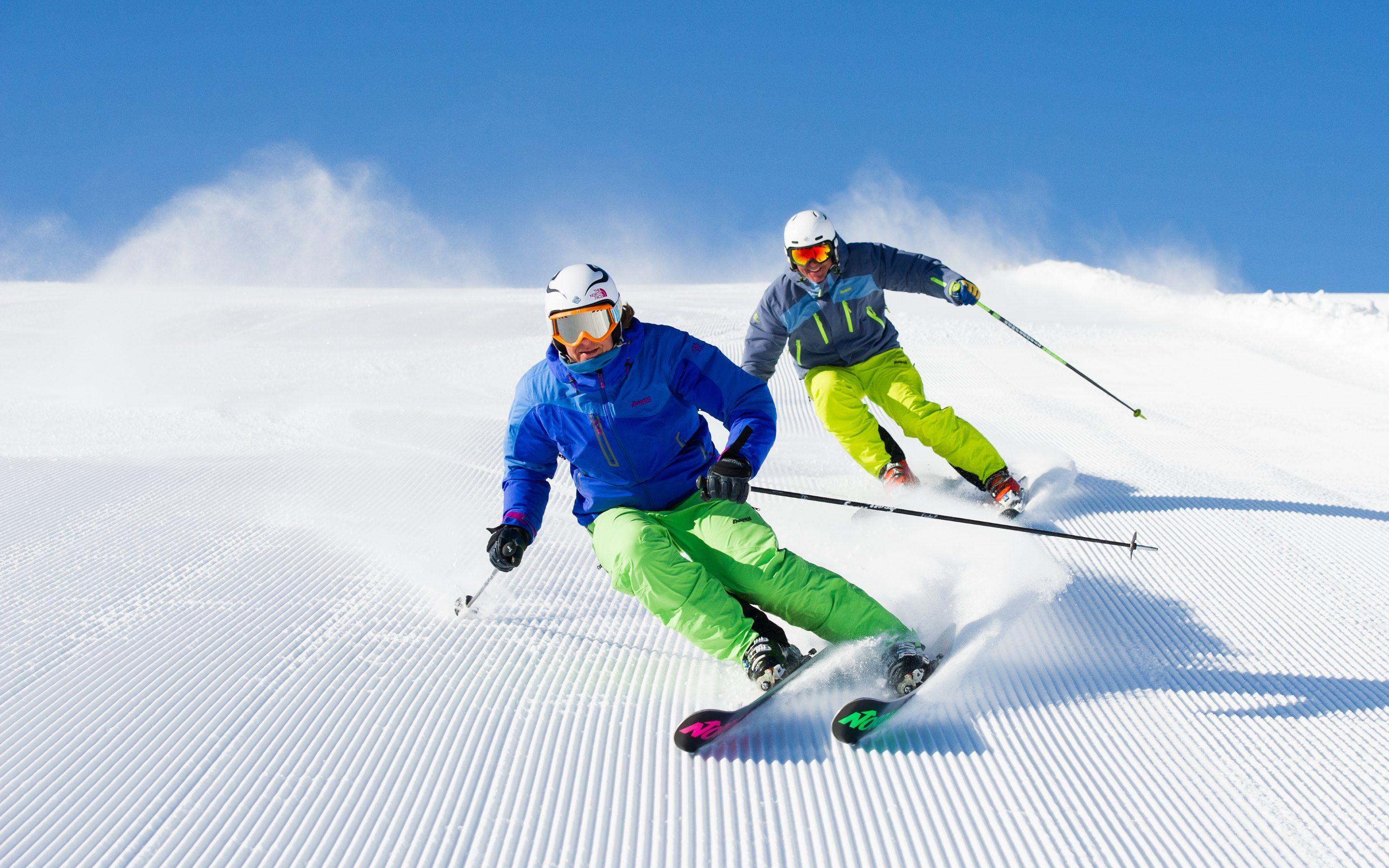 Skiing Wallpaper · 4K HD Desktop Background Phone Image