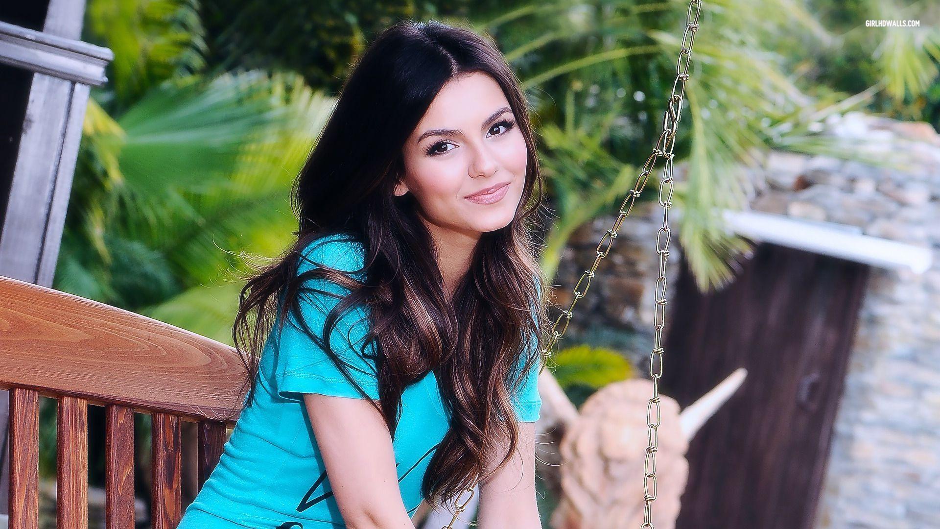 Victoria Justice Wallpaper High Quality