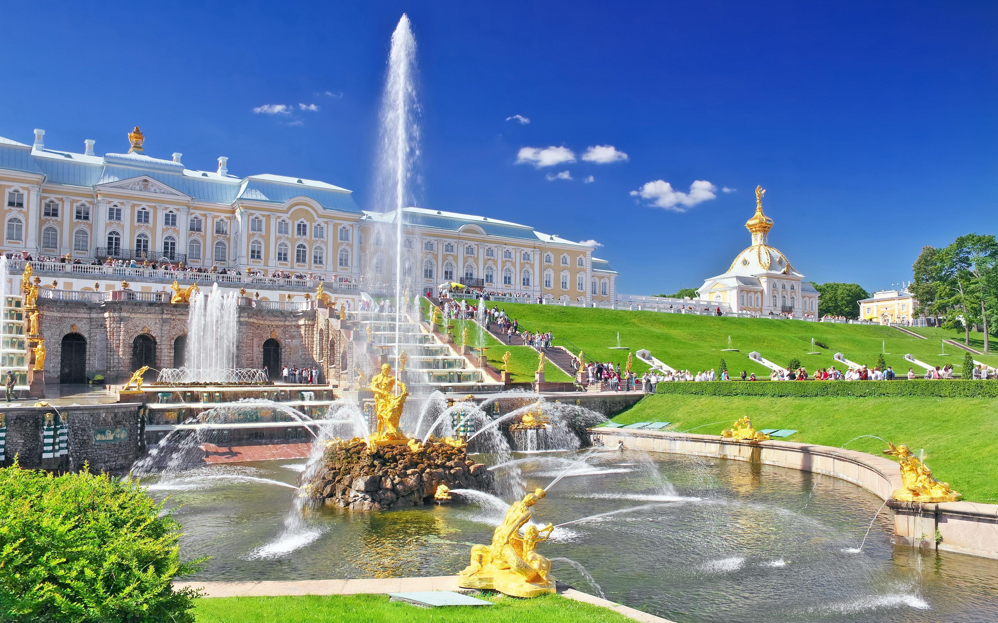 Peterhof Palace HD Wallpaper