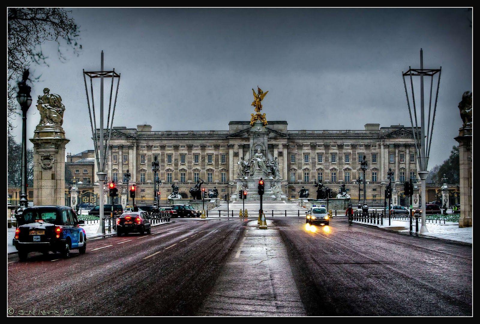 Visitor For Travel: Buckingham Palace Majestic HD Wallpaper