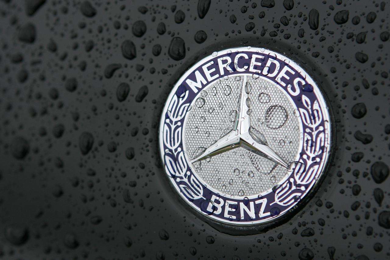 HD Mercedes Benz Logo Wallpaper. Full HD Picture