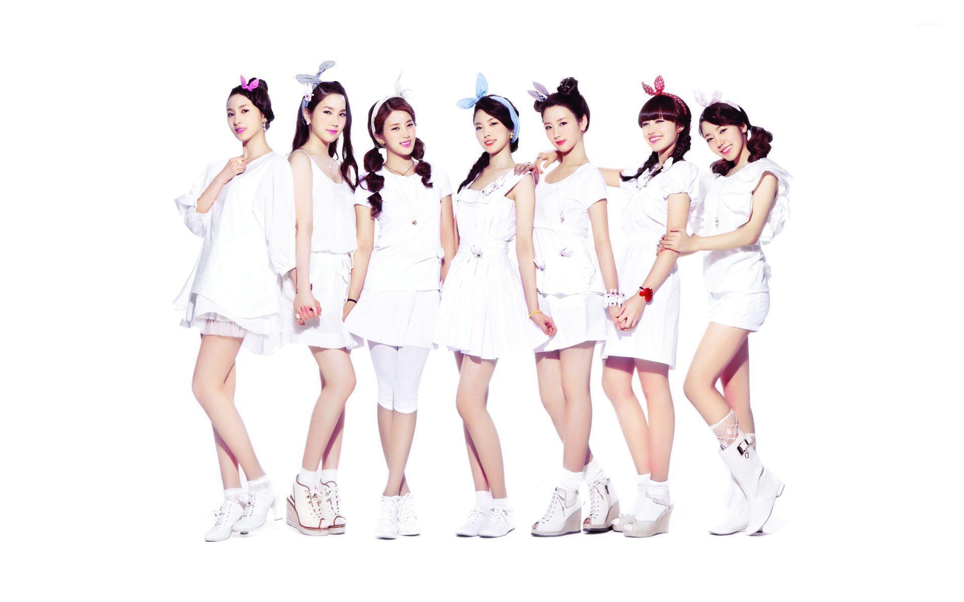 A Pink wallpaper wallpaper