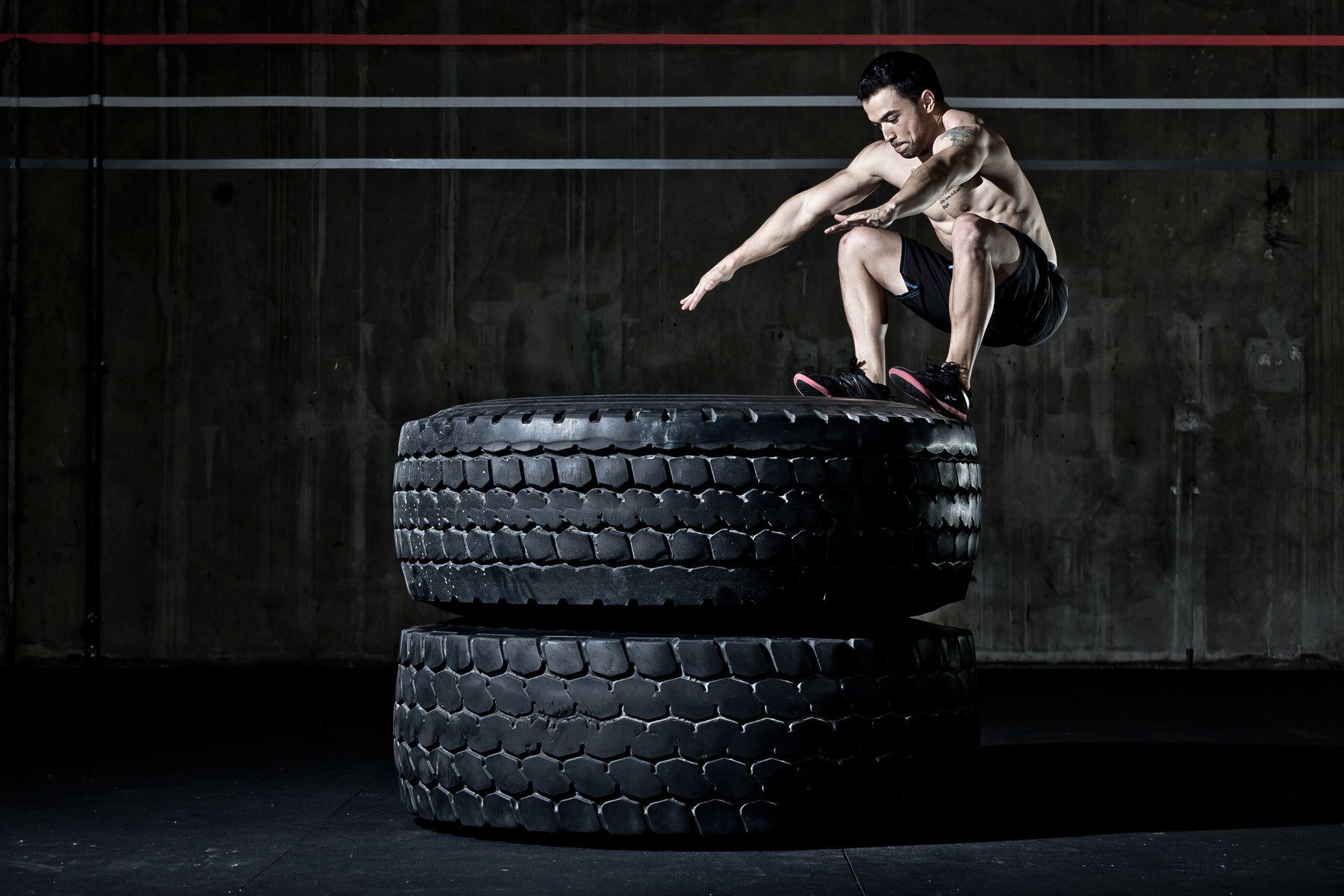 Wallpaper Men crossfit workout Tire Image Download